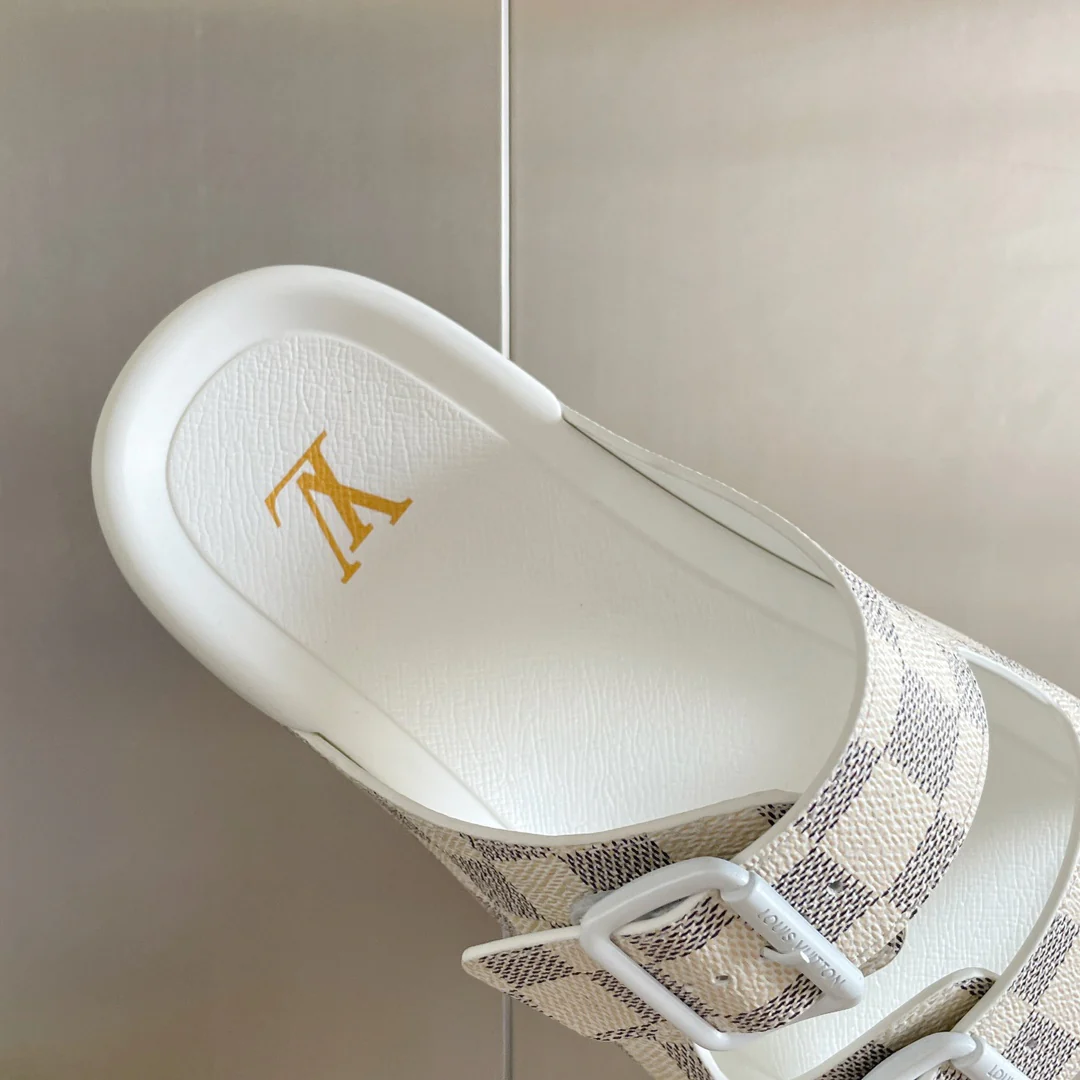 Новая серия кроссовок LV 2023 Monogram Damier White/Grey