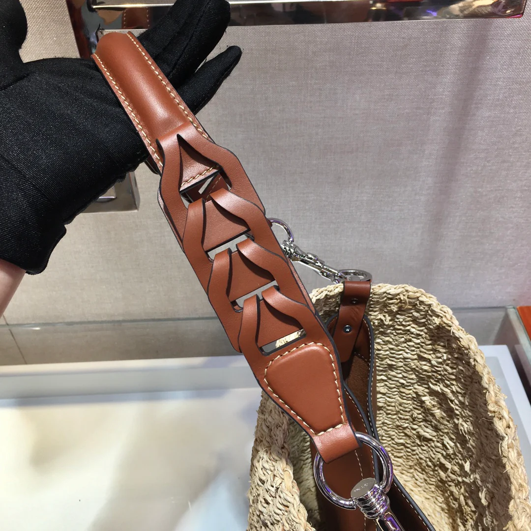 Prada - Сумка-ведро ручной работы из бамбука