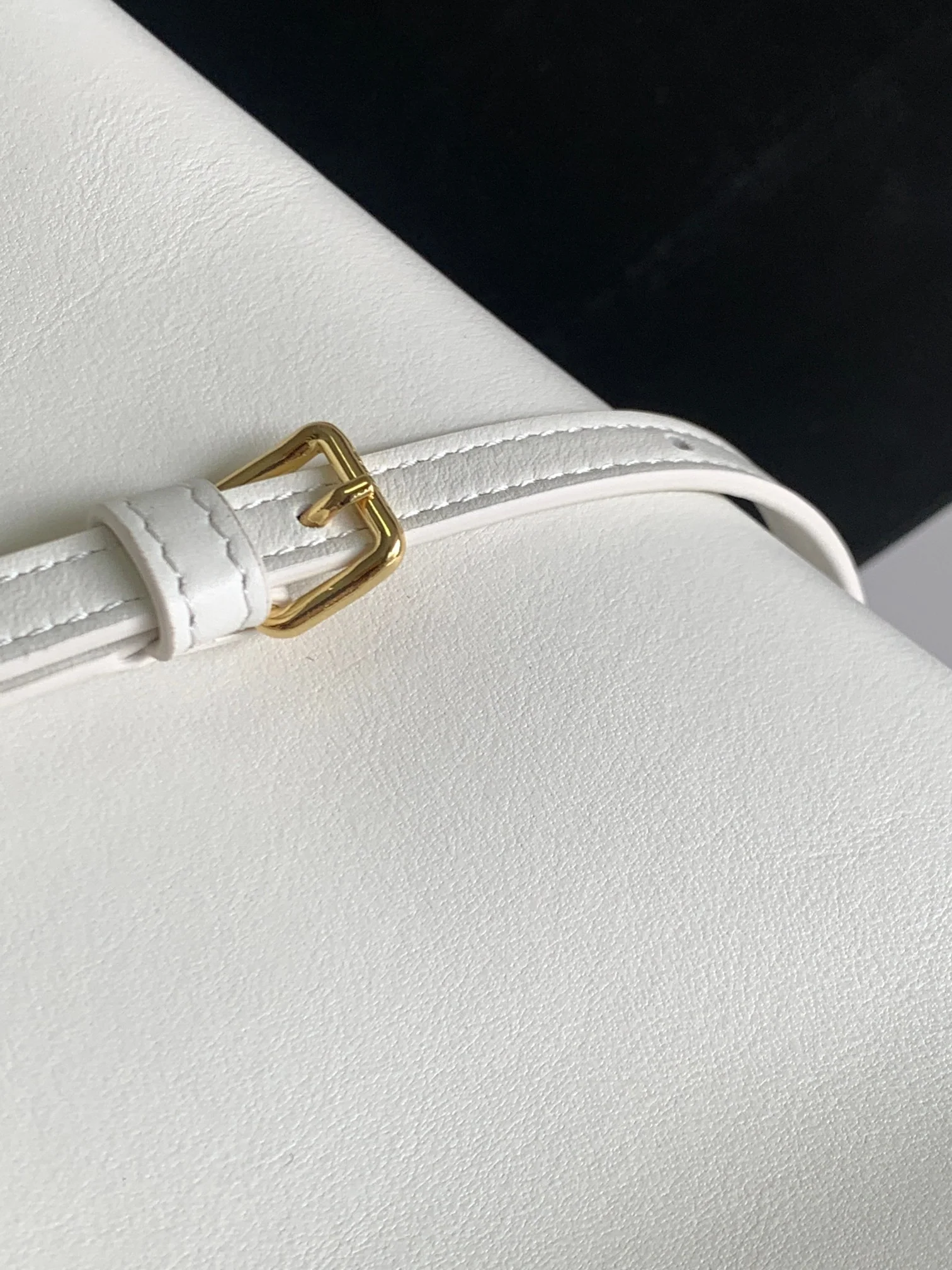 Сумка на завязках Celine Cuir Cabas - Маленькая - Белая