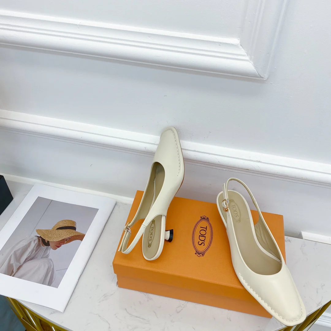 Tods - Сандалии на низком каблуке