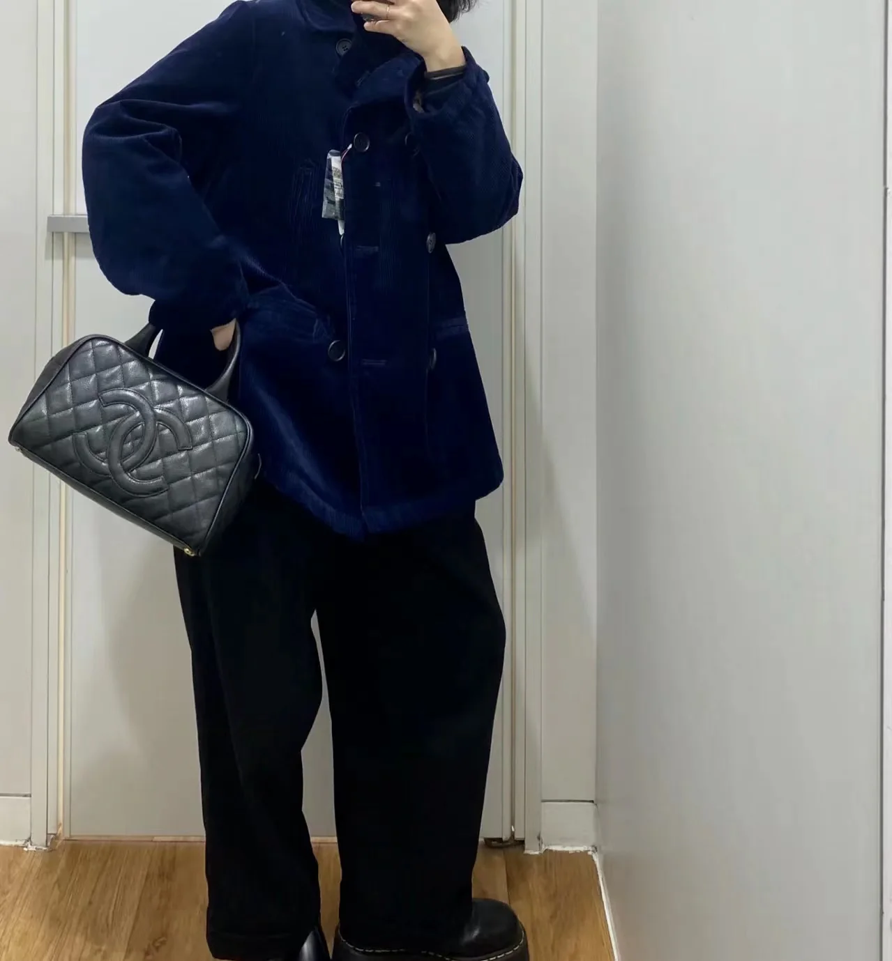 Винтажная сумка-боулинг Chanel - черная