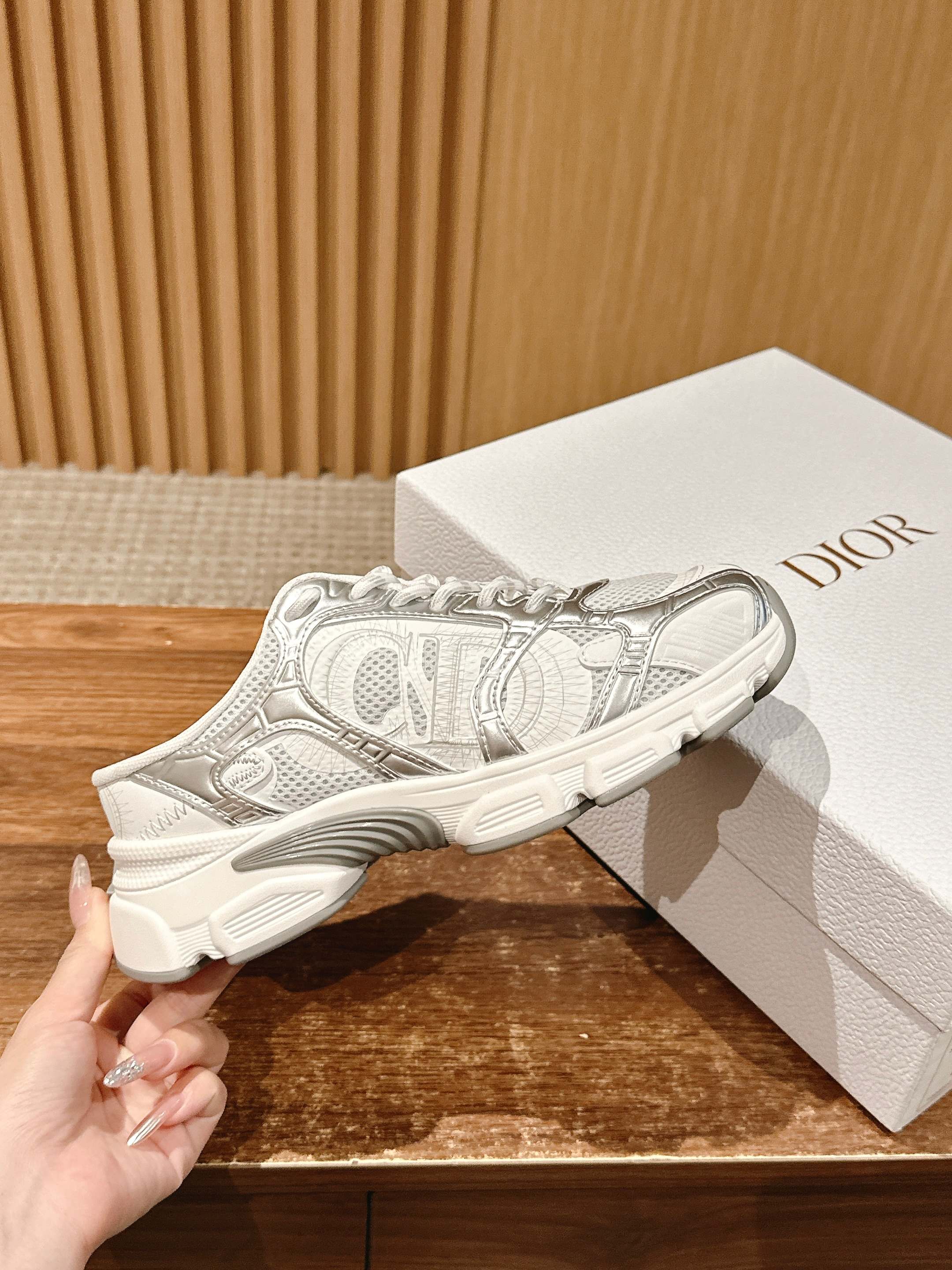 Новые повседневные массивные туфли/тапочки Dior Chrono - белые/серебристые