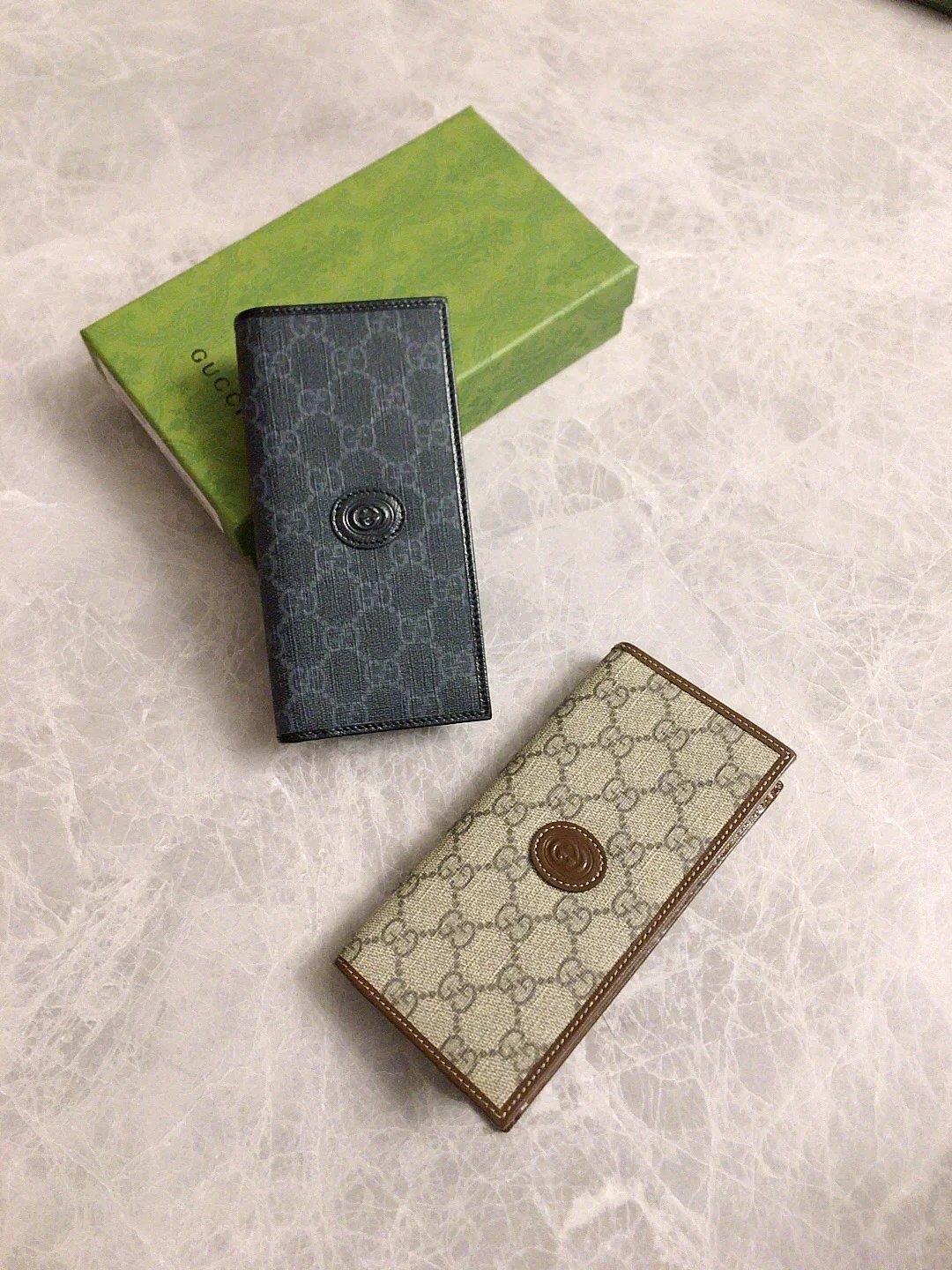 Gucci-翻盖对折长夹