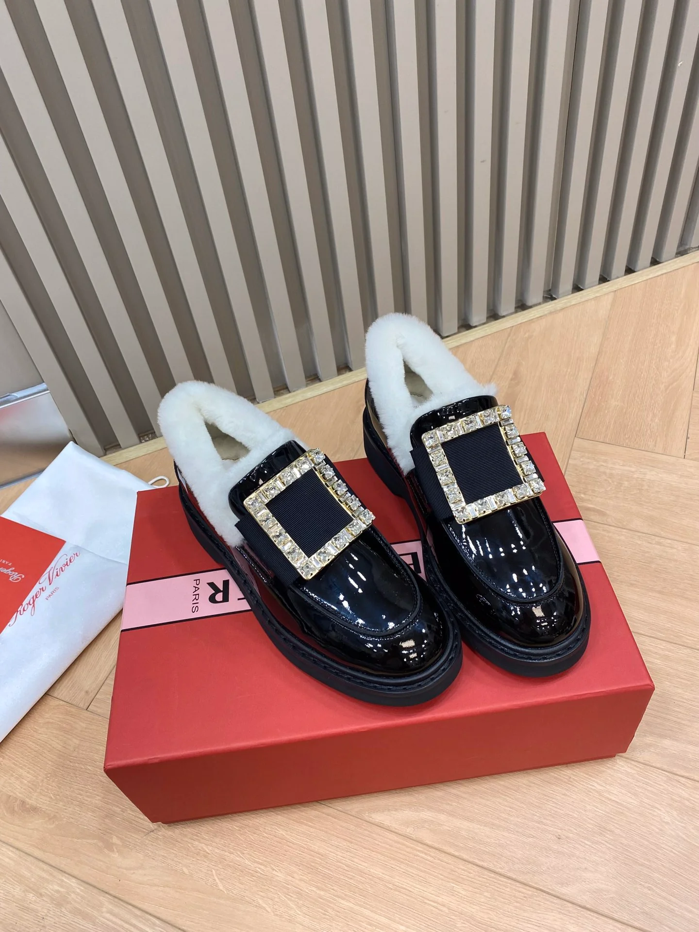 Обувь RV - Новинки сезона осень/зима 2022 - Классическая серия - Стиль Оуян Наны