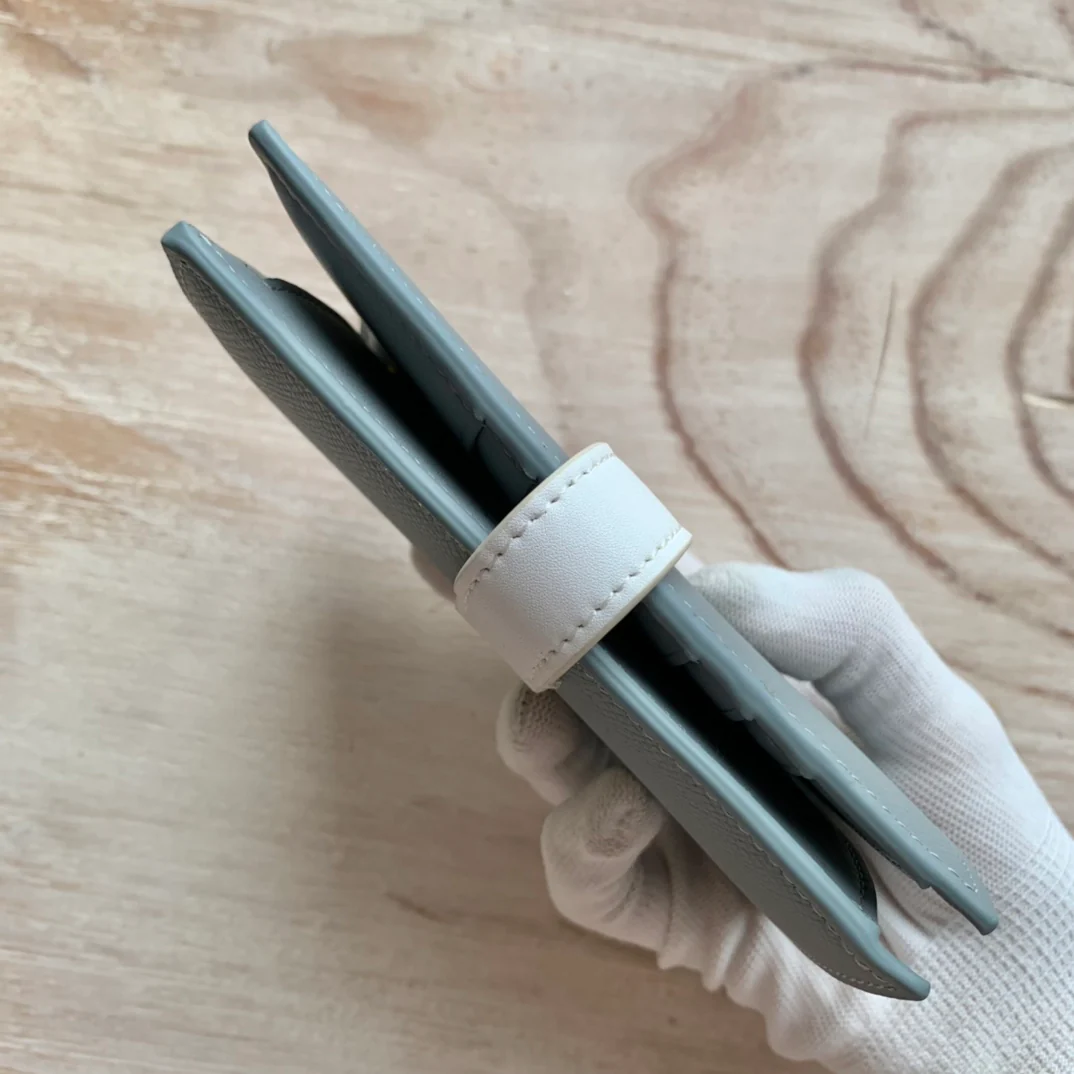 Кошелек Celine Strap из зернистой телячьей кожи - 7