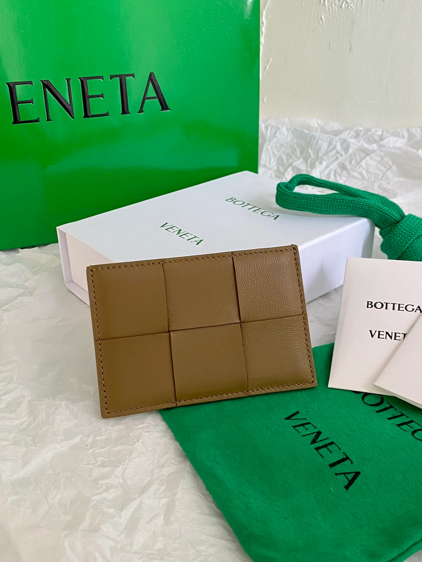 BV-小格子 卡包 小羊皮 11.5x7.5cm 焦糖色