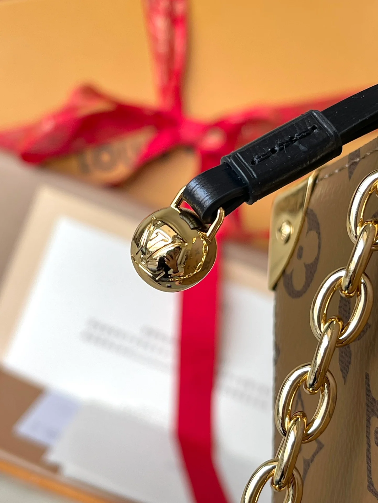 m82885-LV-noe-purse-мини-сумка-ведро