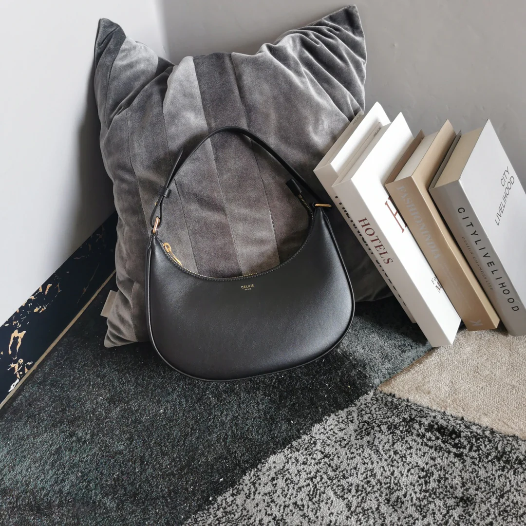 Сумка через плечо Celine Ava - гладкая кожа - черная