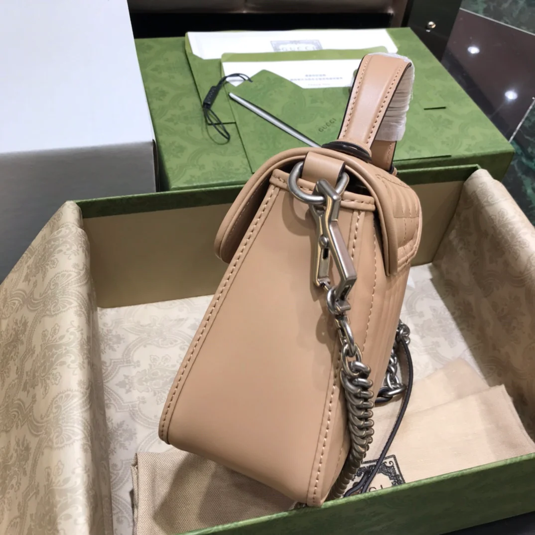 Сумка Gucci Marmont из геометрической серии - 2