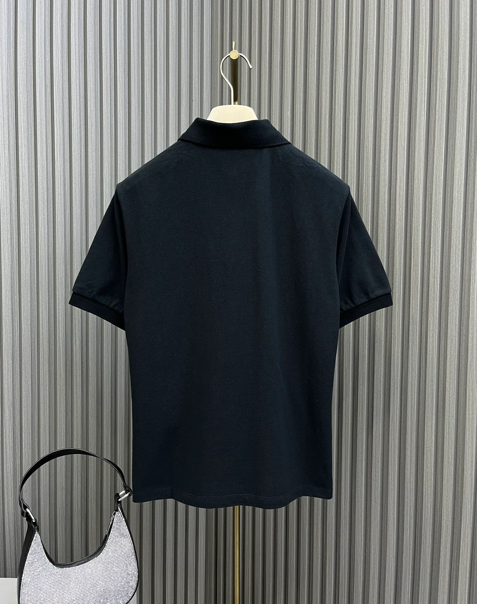 Miu Miu - 2404-24 Новинка: Поло с вышивкой на заказ