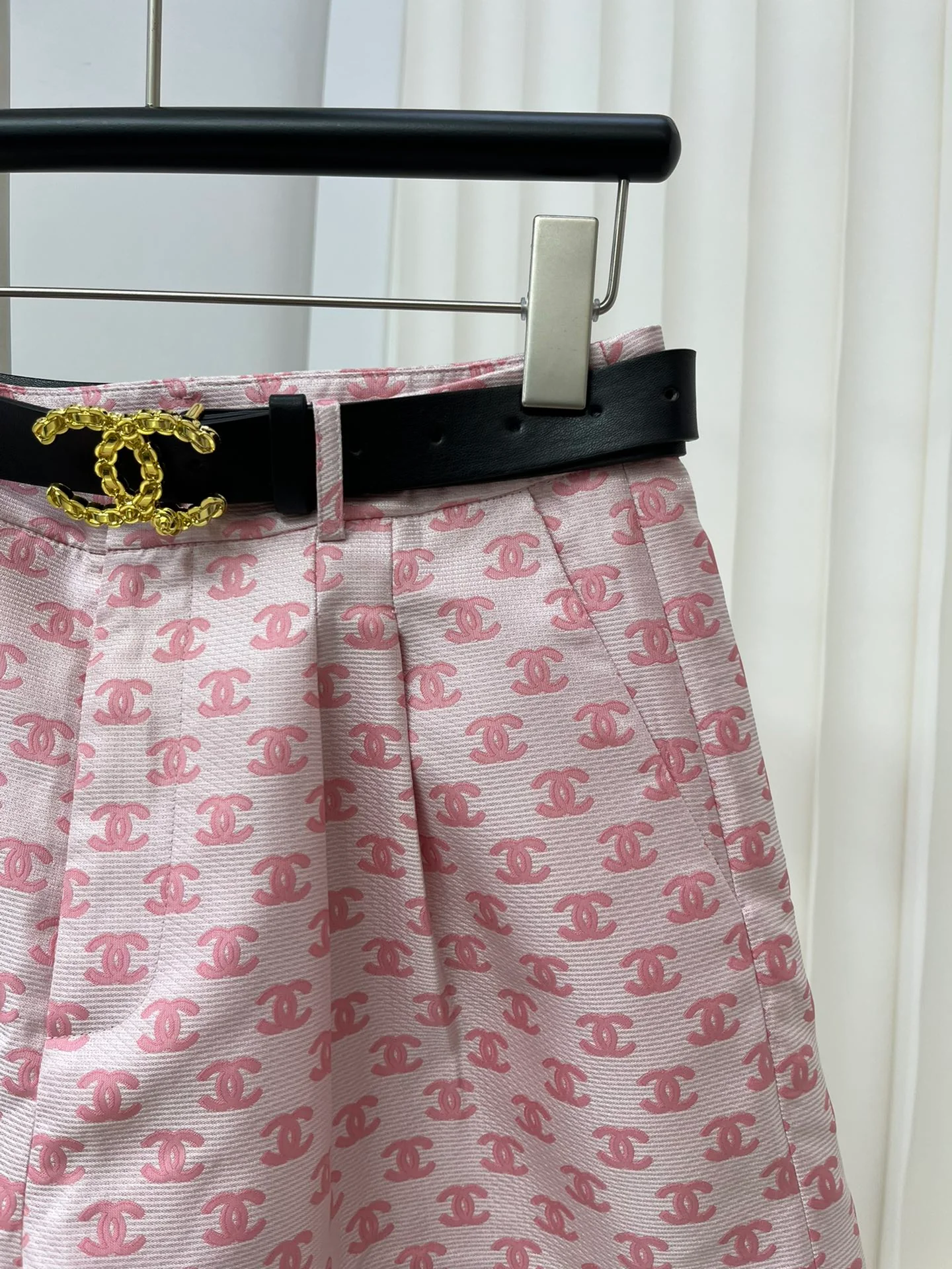 Классические жаккардовые шорты Chanel 2403 с буквенным рисунком - розовые