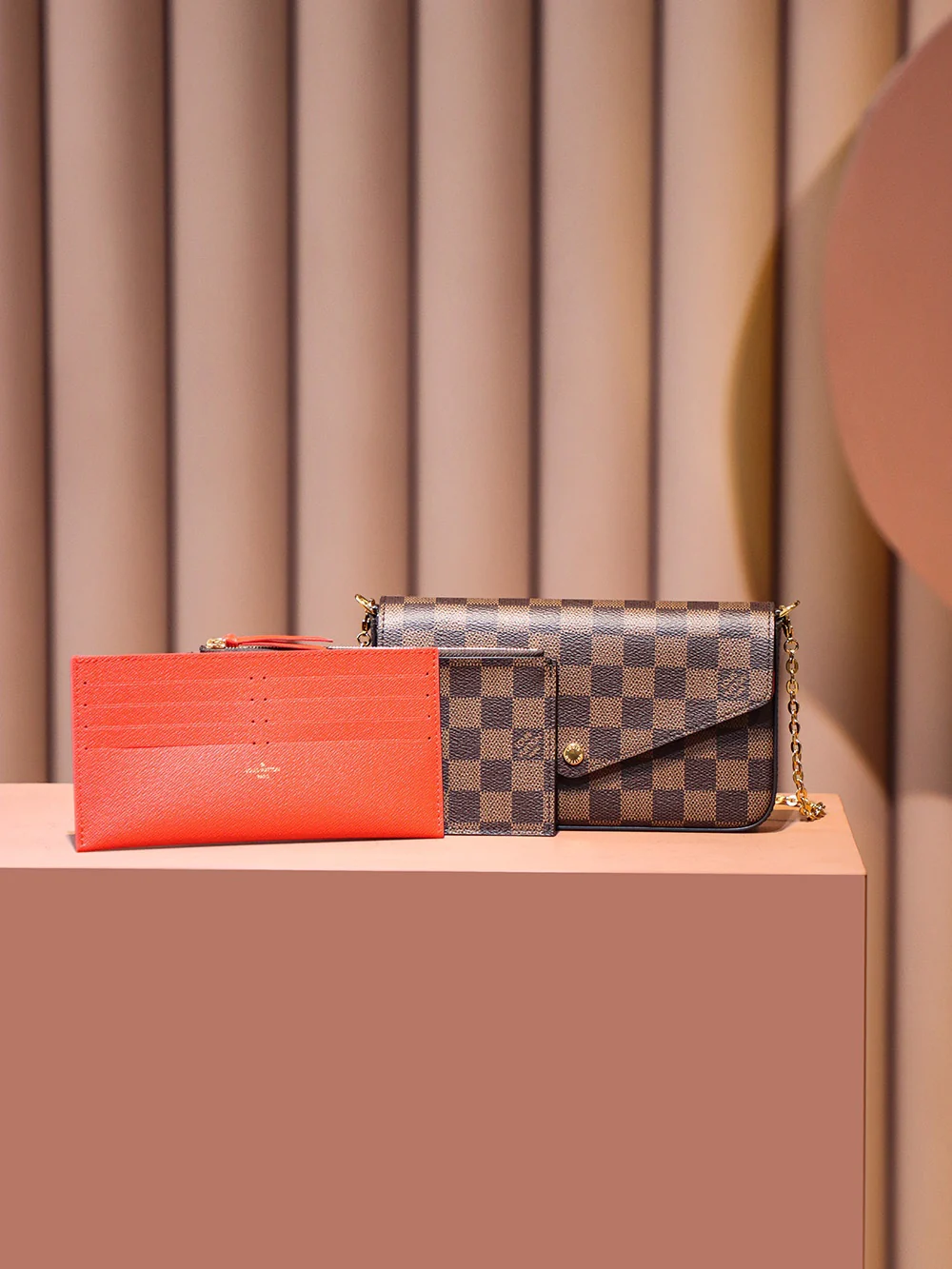 n63032-LV-felicie-pochette-three-in-one chain bag