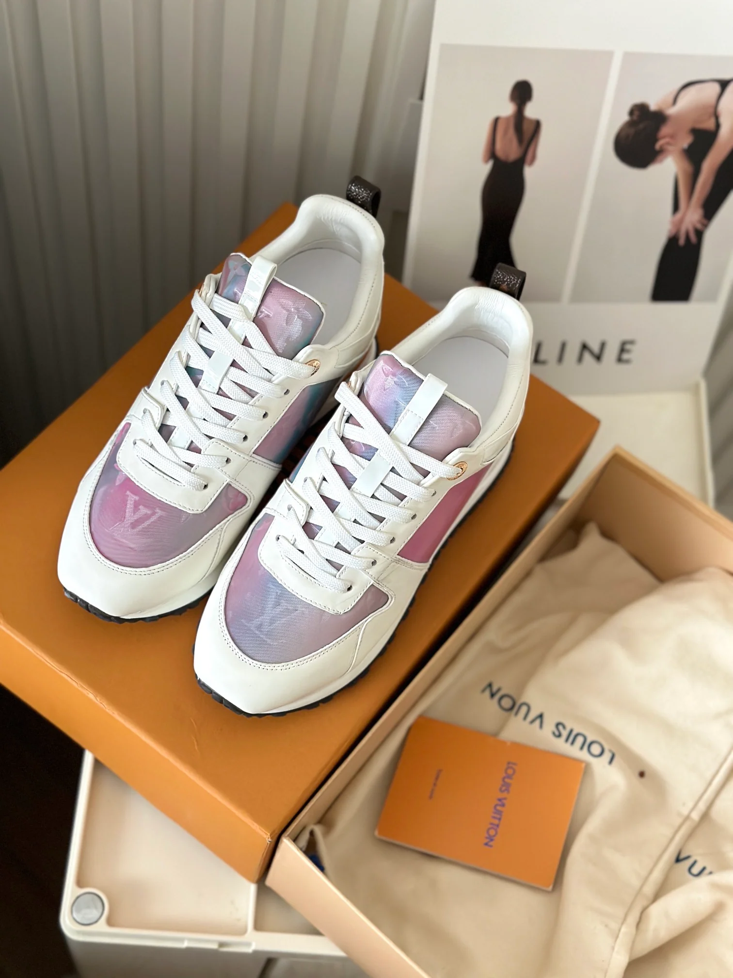 Кроссовки LV Runaway - Переливающаяся кожа - Фиолетовые