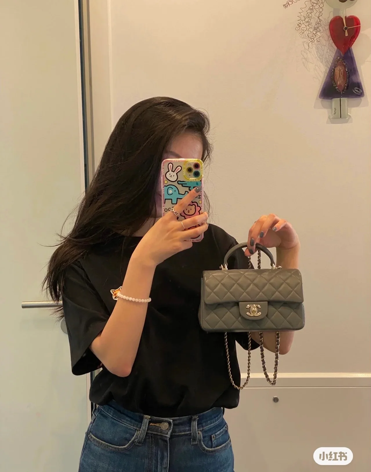 Весенняя коллекция Chanel 2022 - сумка CF - серая