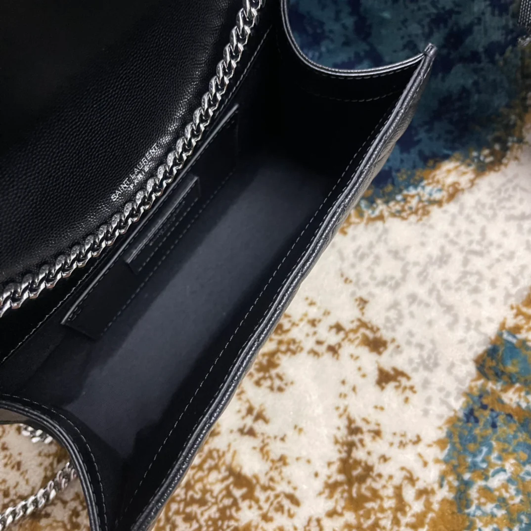 Сумка-конверт YSL с монограммой и икрой, V-образной ромбовидной стёжкой - 4 шт.