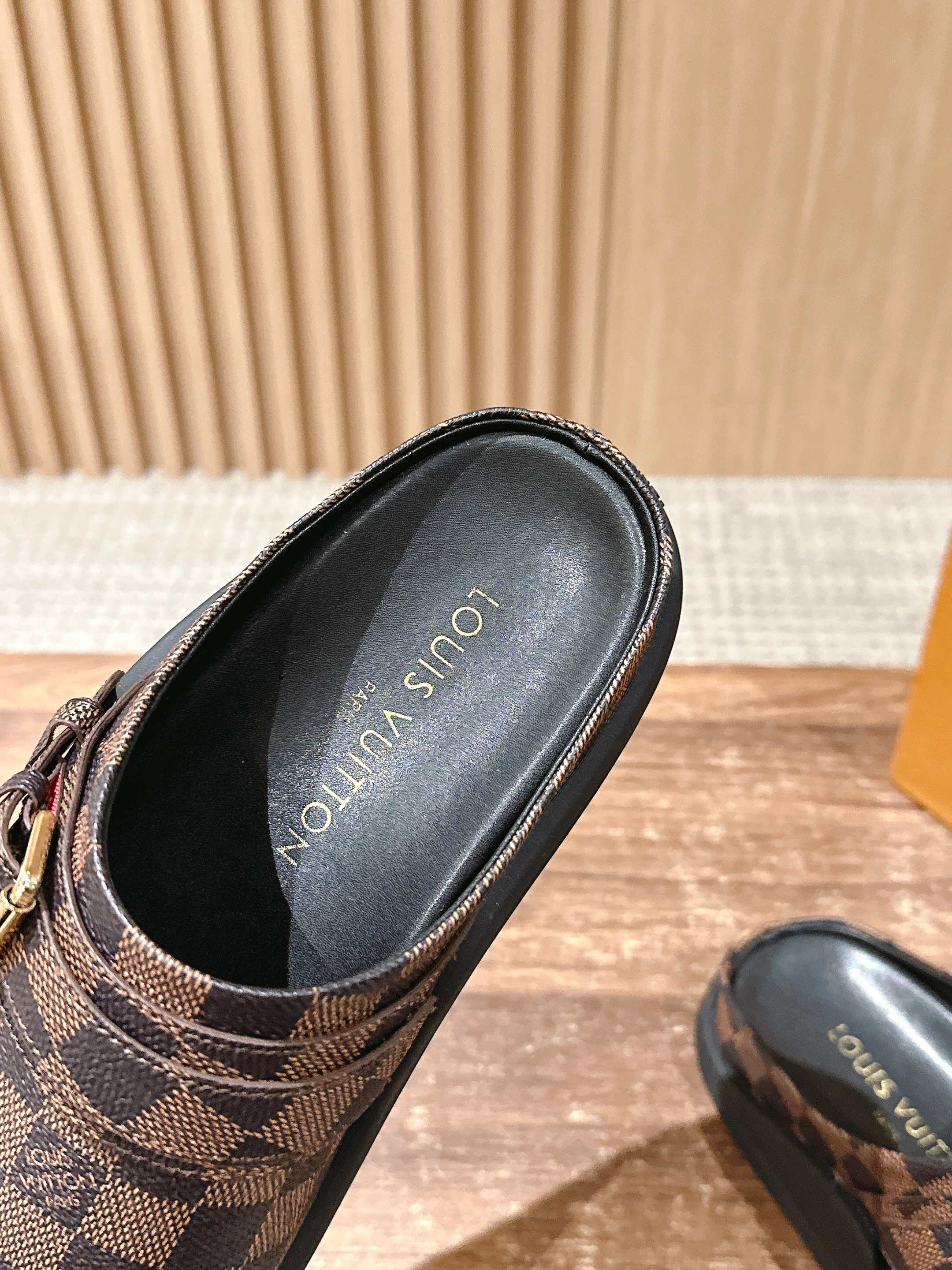 Новинка LV 2025 - Биркенштоки - Клетчатый узор - Черный - 1