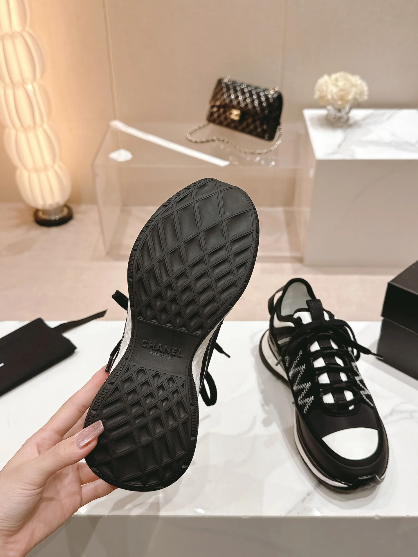 Кроссовки Chanel 2024 — черные