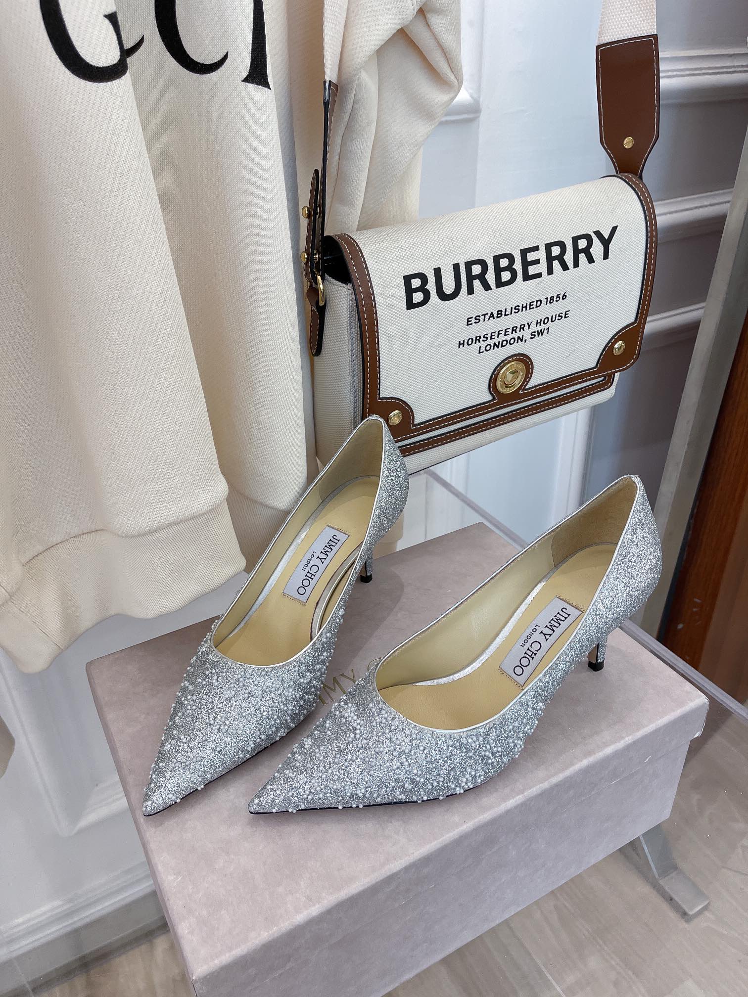 Туфли на низком каблуке Jimmy Pearl