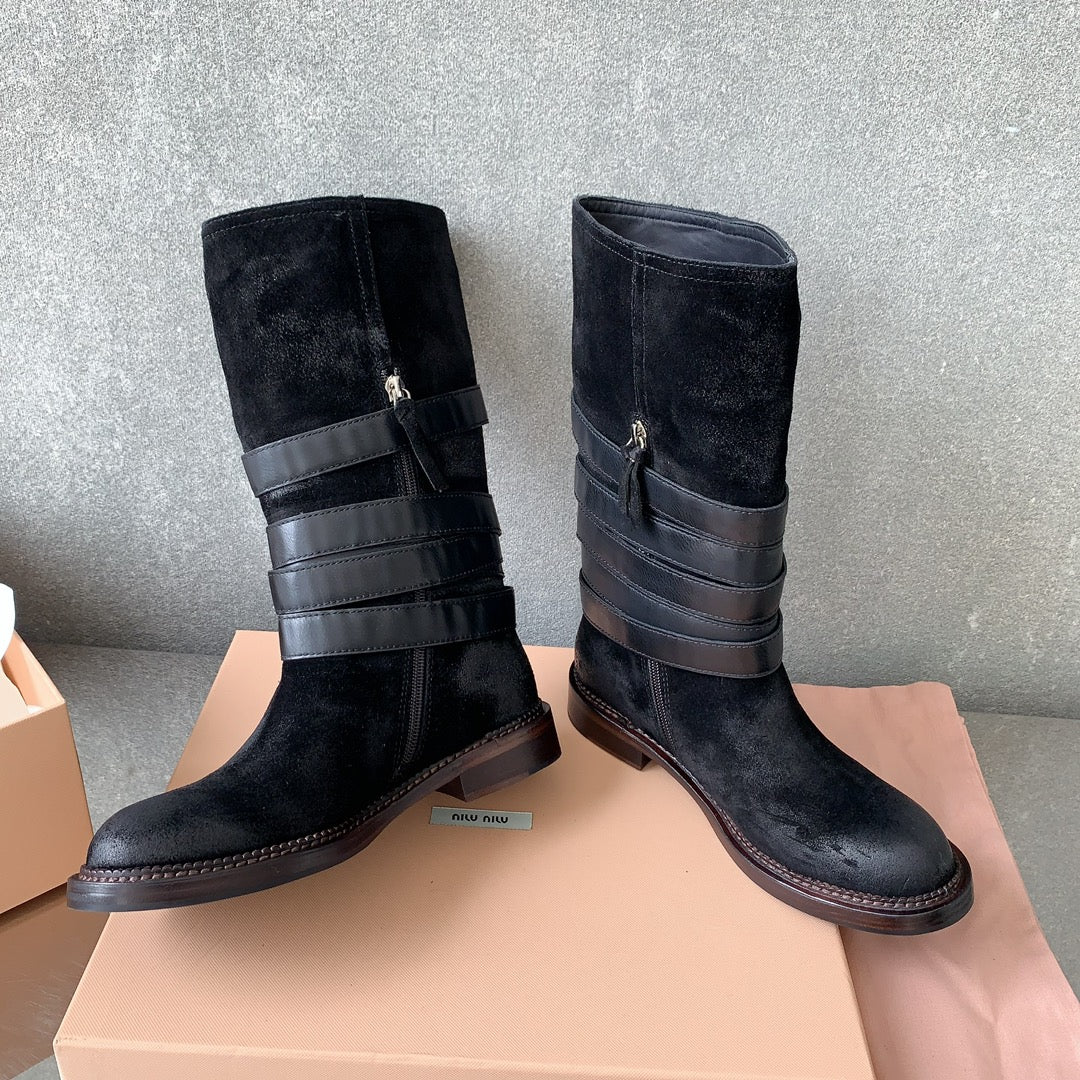 Новые мотоциклетные ботинки Miu Miu в стиле панк, 2023 год - черные.