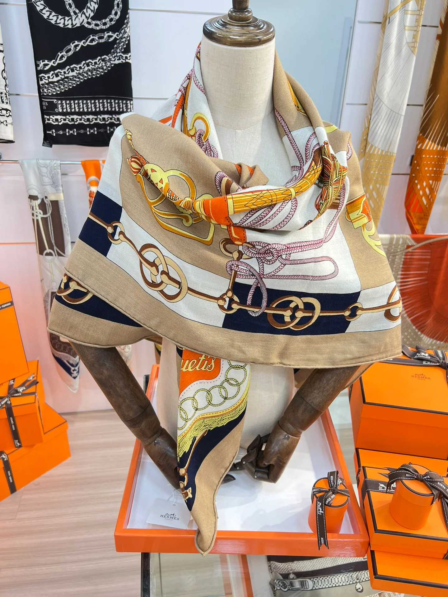 Бархатный шарф Hermes Sabre March - 140 см - 30 - Шелк 70 - Шерсть - 1