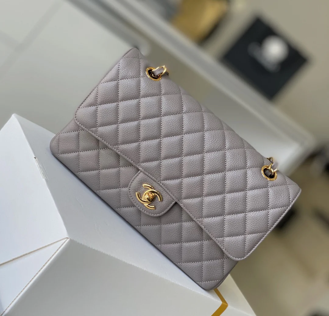 Chanel - Икра - Сумка CF - Серая с золотой фурнитурой - 25 см