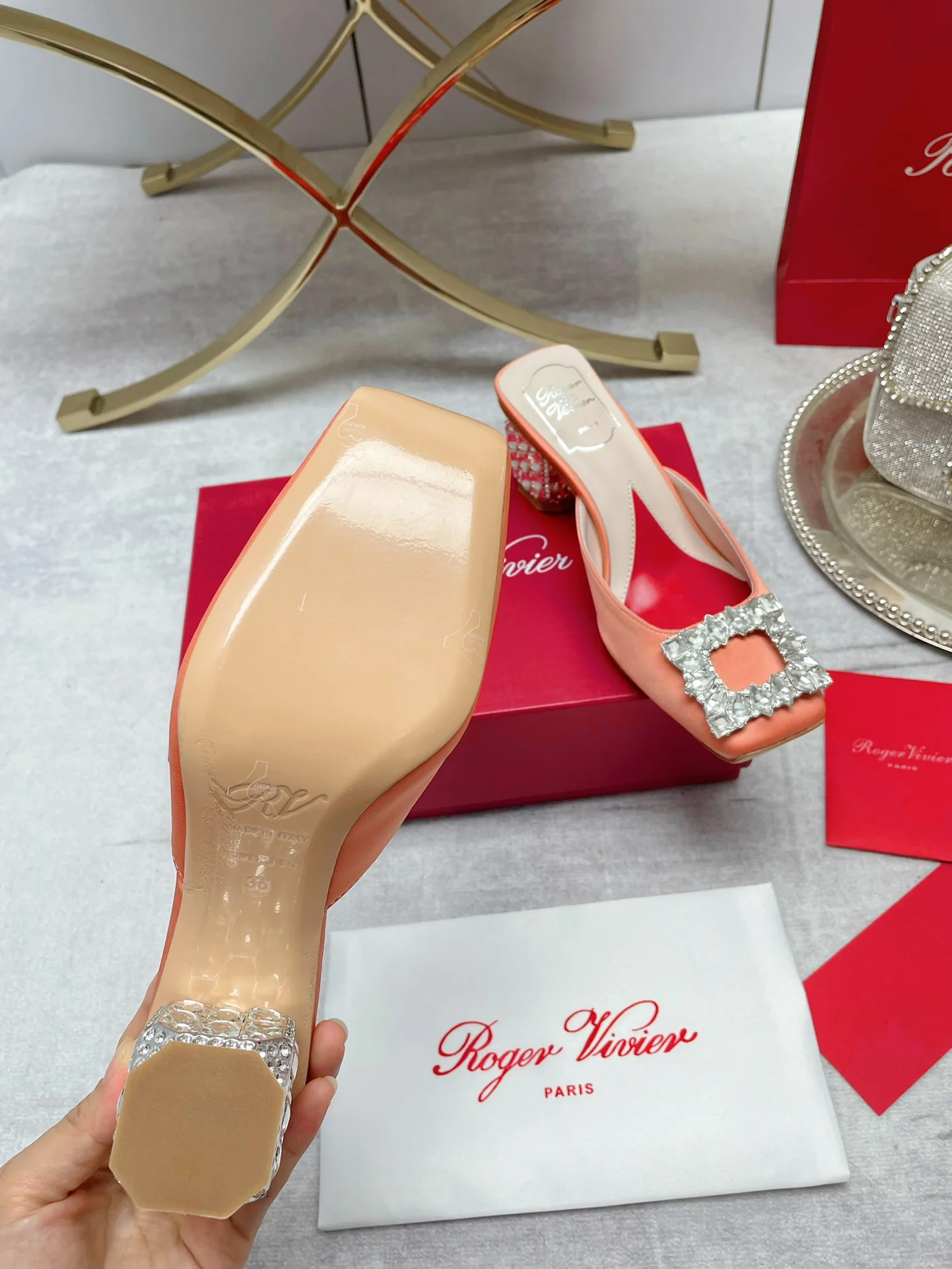 Обувь RV - Новинка сезона осень/зима 2022 - Мюли на низком каблуке с закрытым носком - Розовые