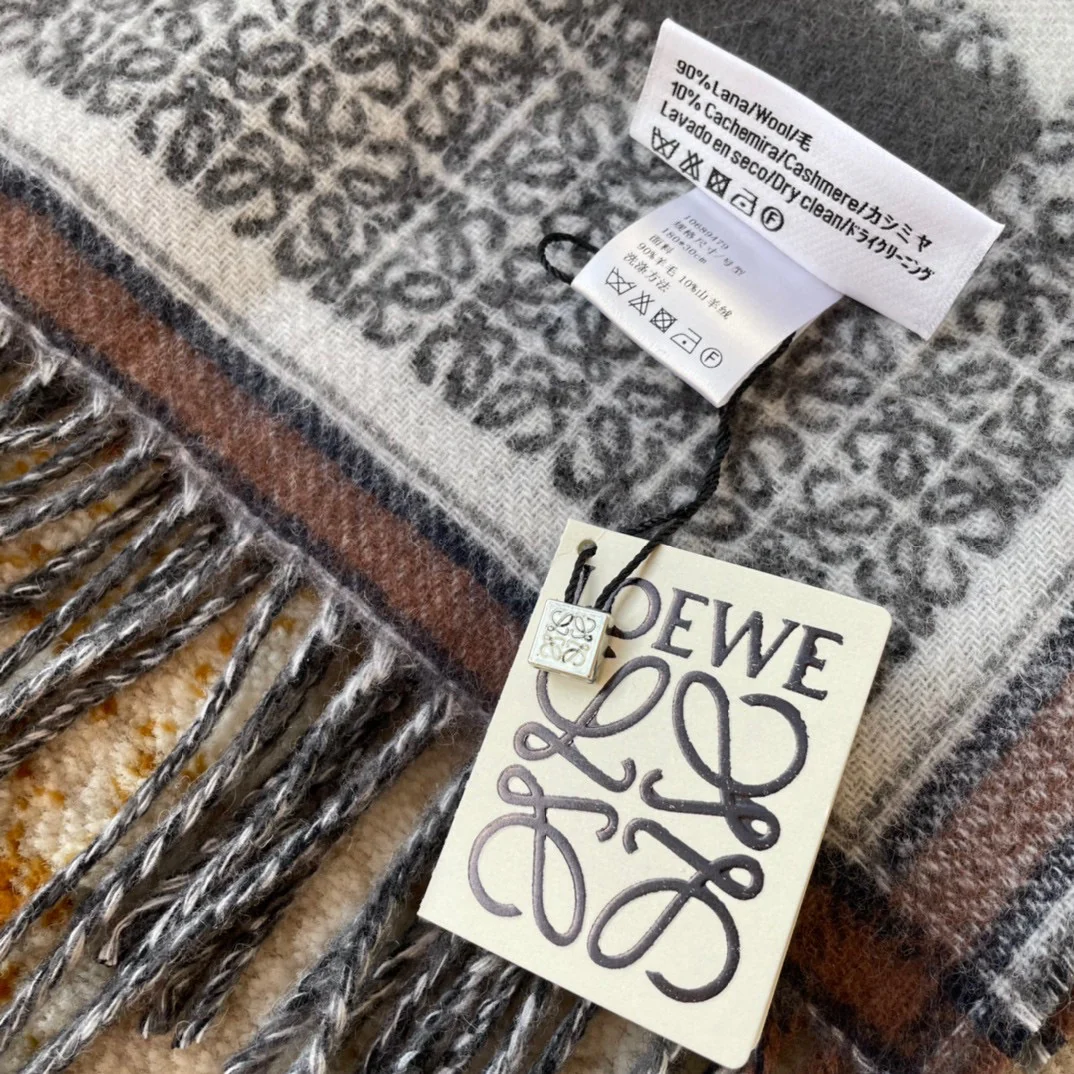 Шарф Loewe New Love, двусторонний, 2022 год - 30 см - 180 см - 90 см - Шерсть - 10 см - Накидка из козьей шерсти