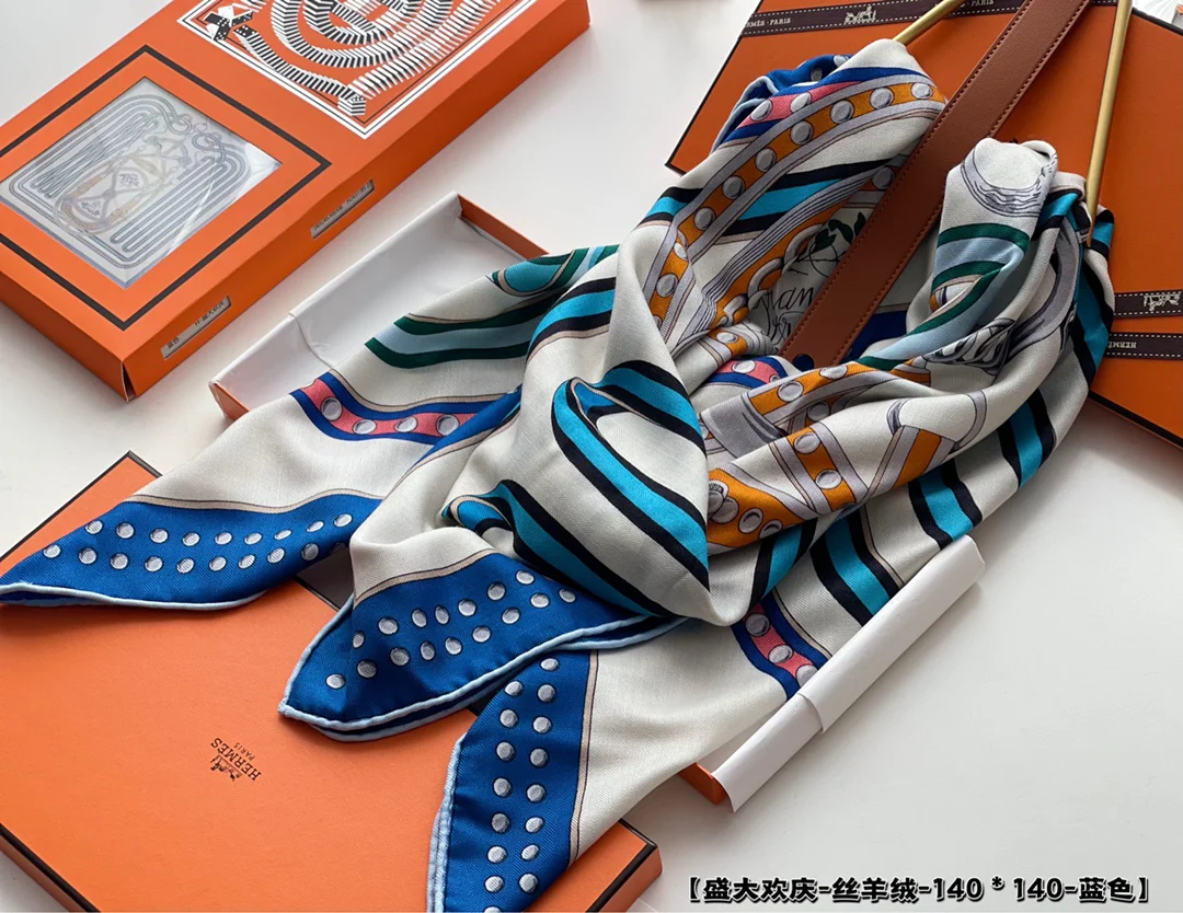 Шелковый кашемировый шарф Hermes Grand Celebration - 140