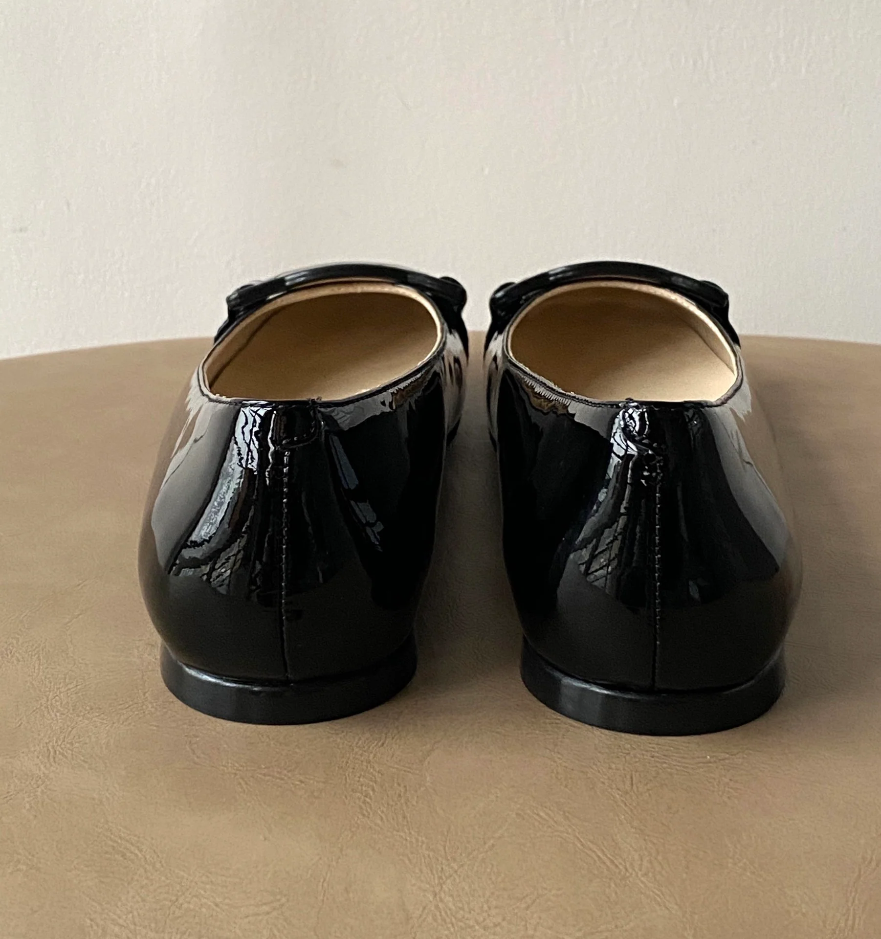 Лакированные балетки Tods