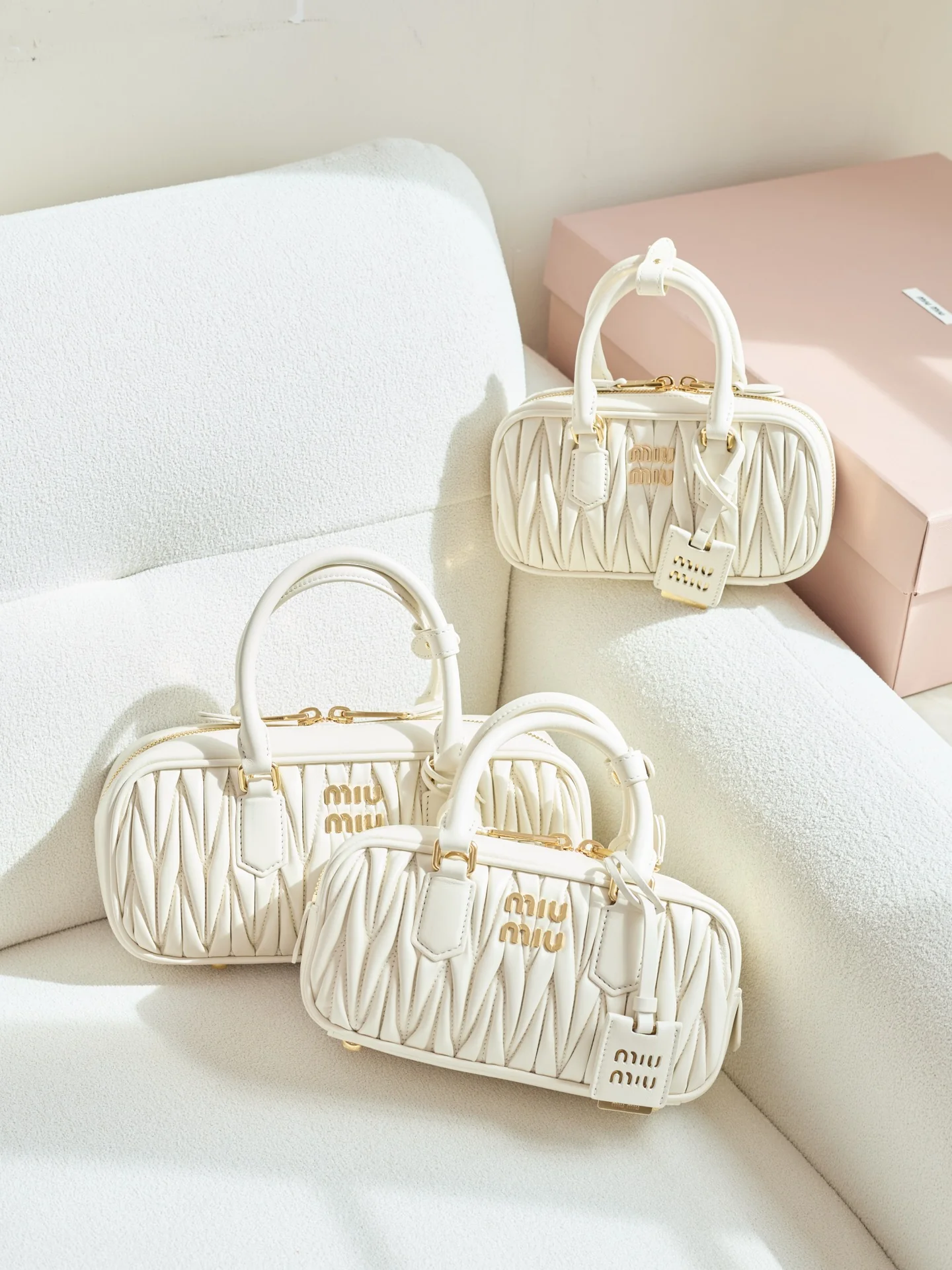 Miu Miu-???????-????-Белый-1