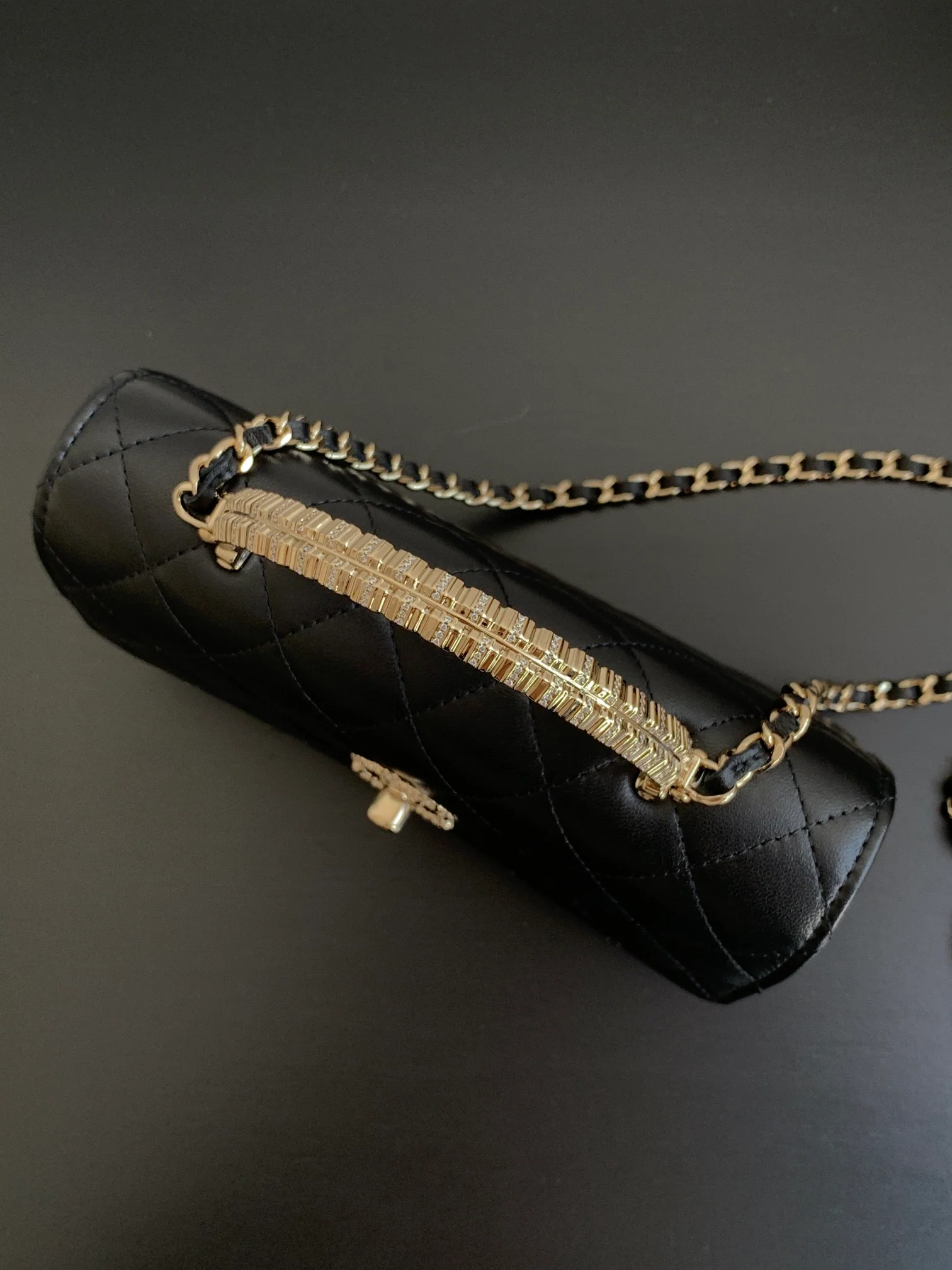 Ручка Chanel Diamond Handle WOC - черная