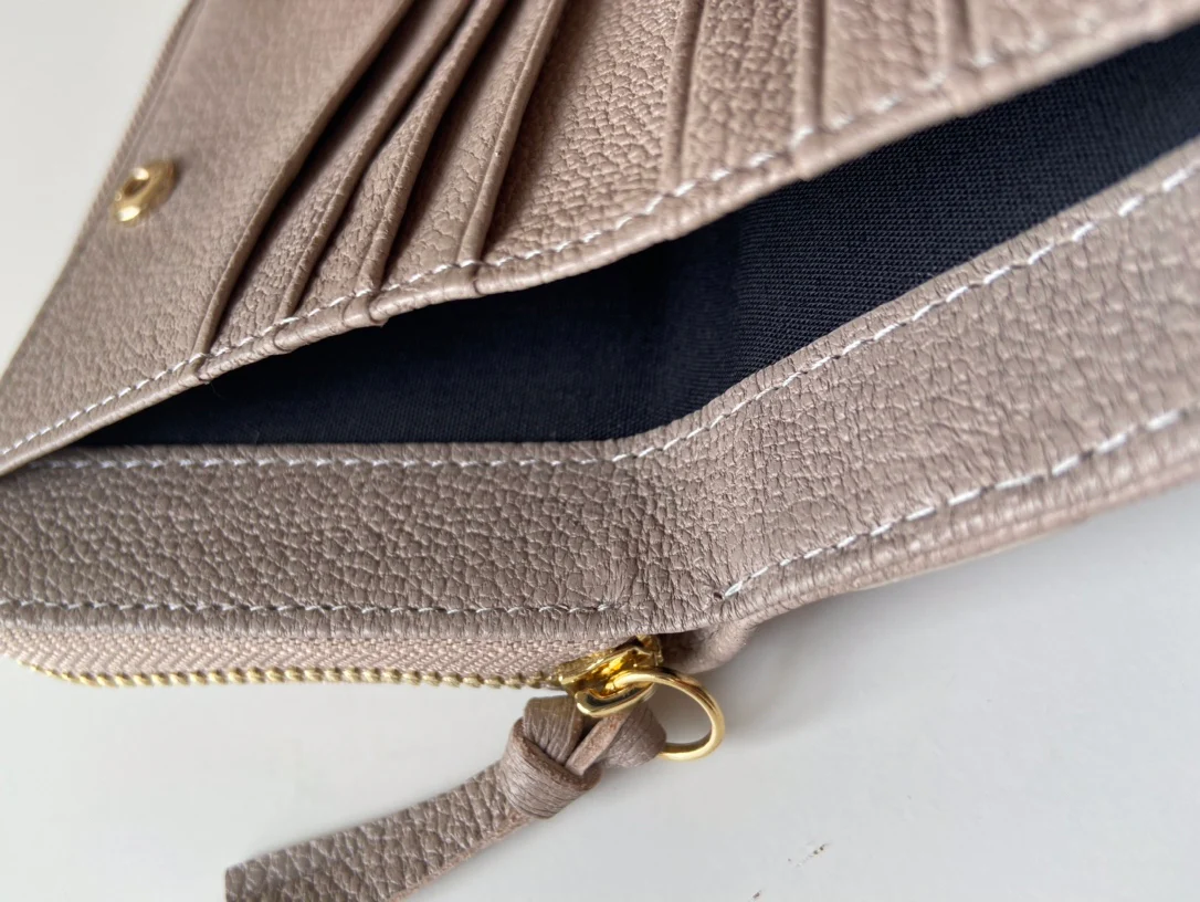 Balenciaga-新款两折短夹