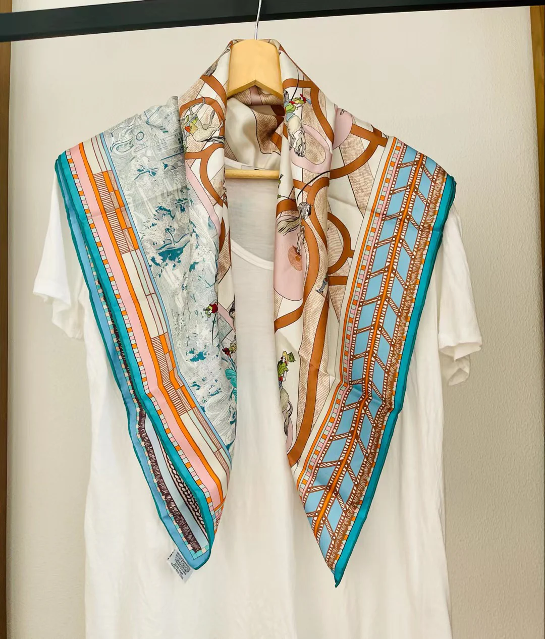 Шелковый шарф Hermes 90 - 19 момм