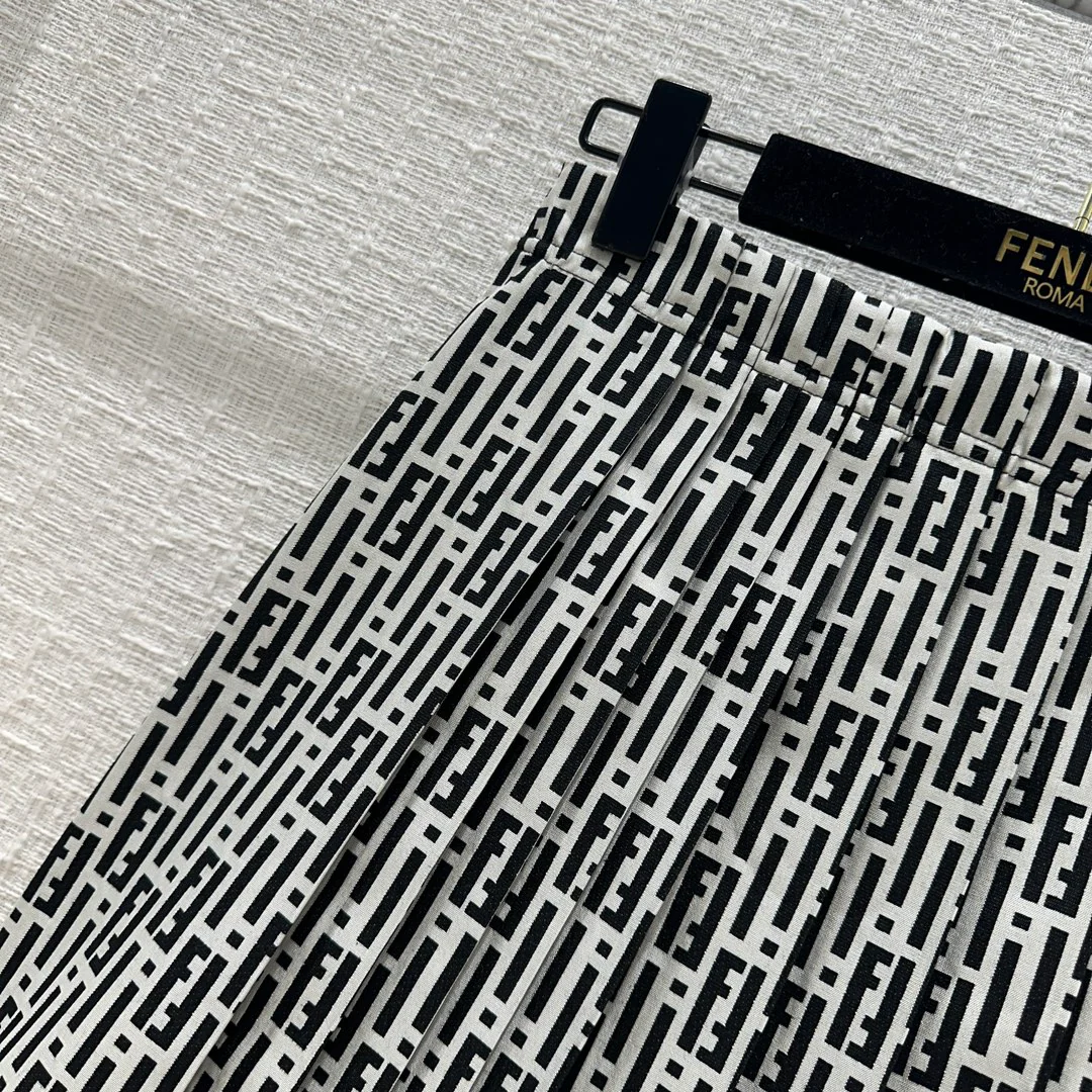 Fendi - 2403-24 Новинка ранней весны Плиссированная юбка миди