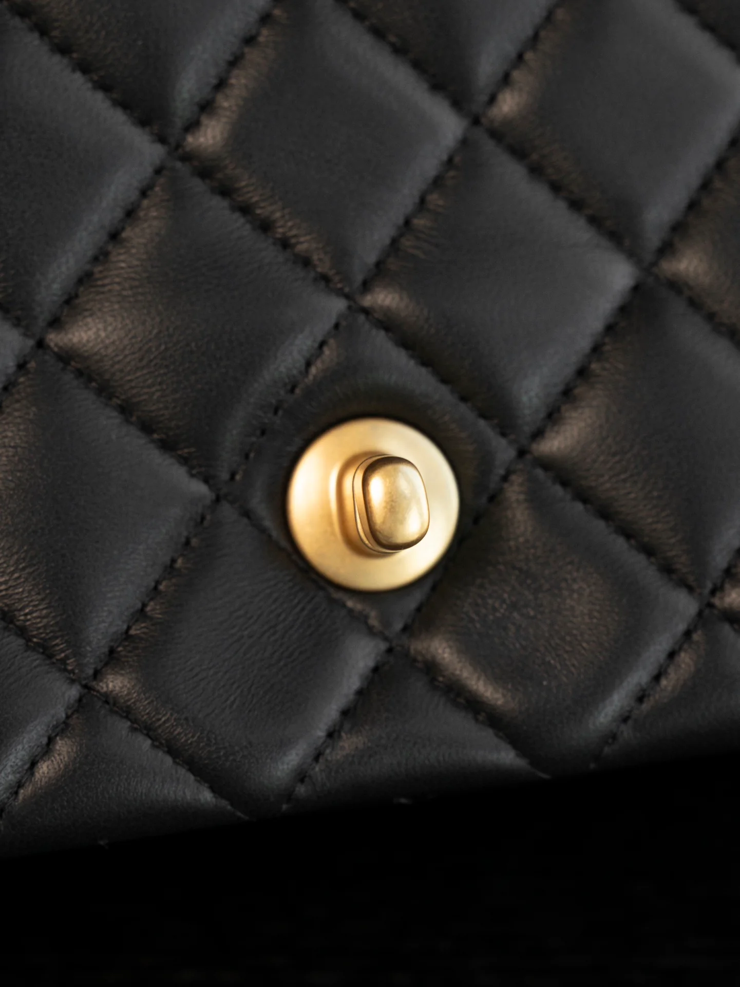 Chanel 24k Gold Globe Square Black Gold