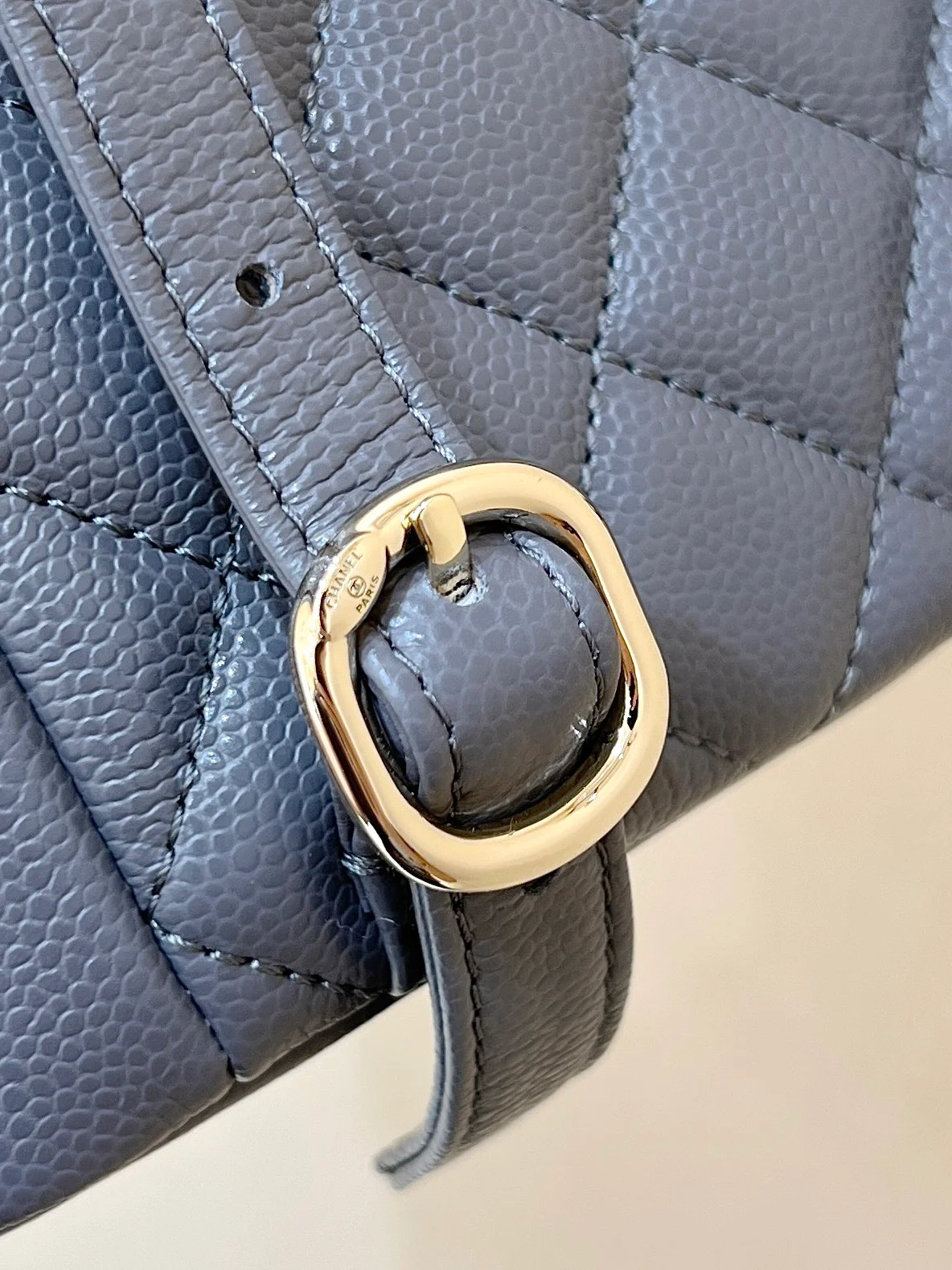 Рюкзак Chanel Duma Frog, маленький, серый