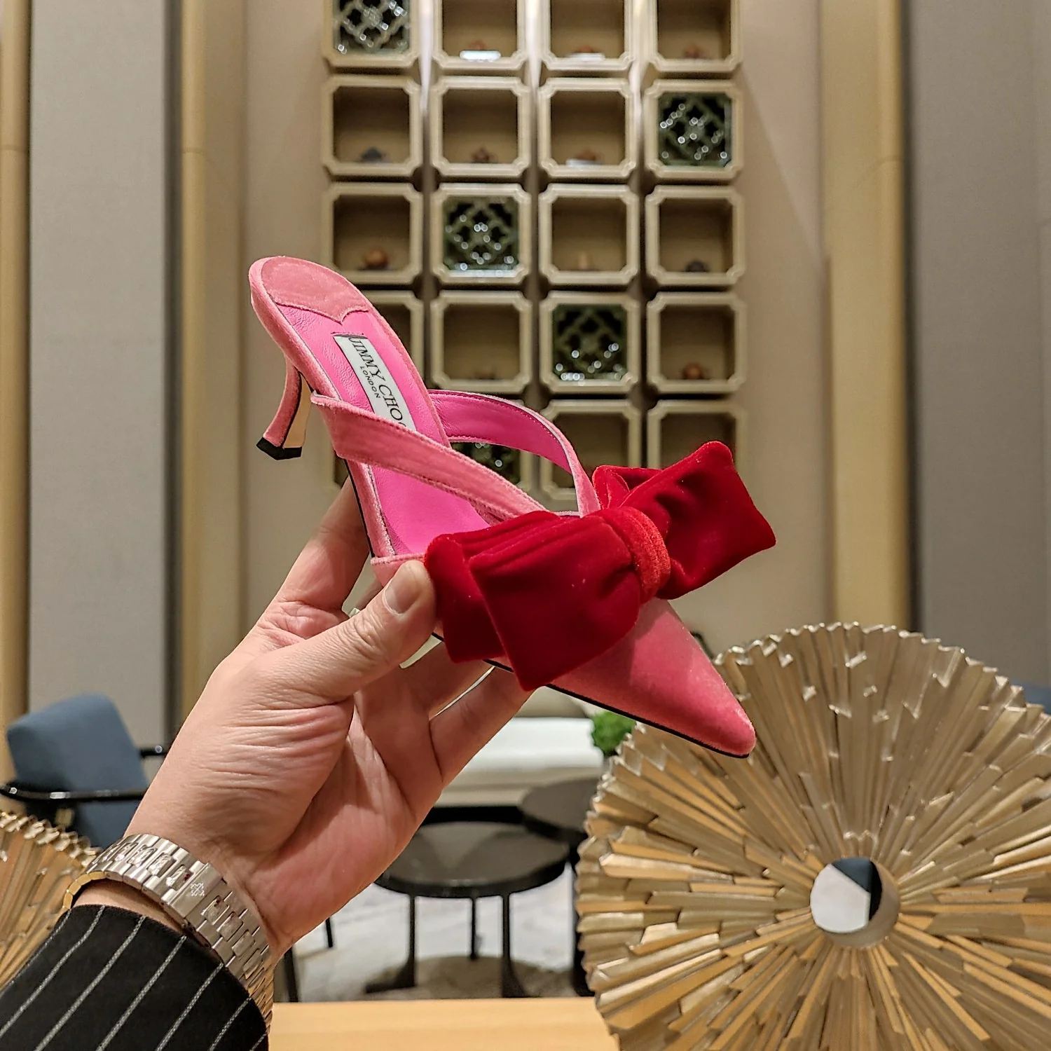 Босоножки на шпильке Jimmy с бабочкой из шелка - розовые