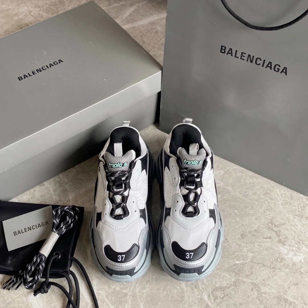 Кроссовки Balenciaga Triples Sporty Chunky, чёрно-серебристые