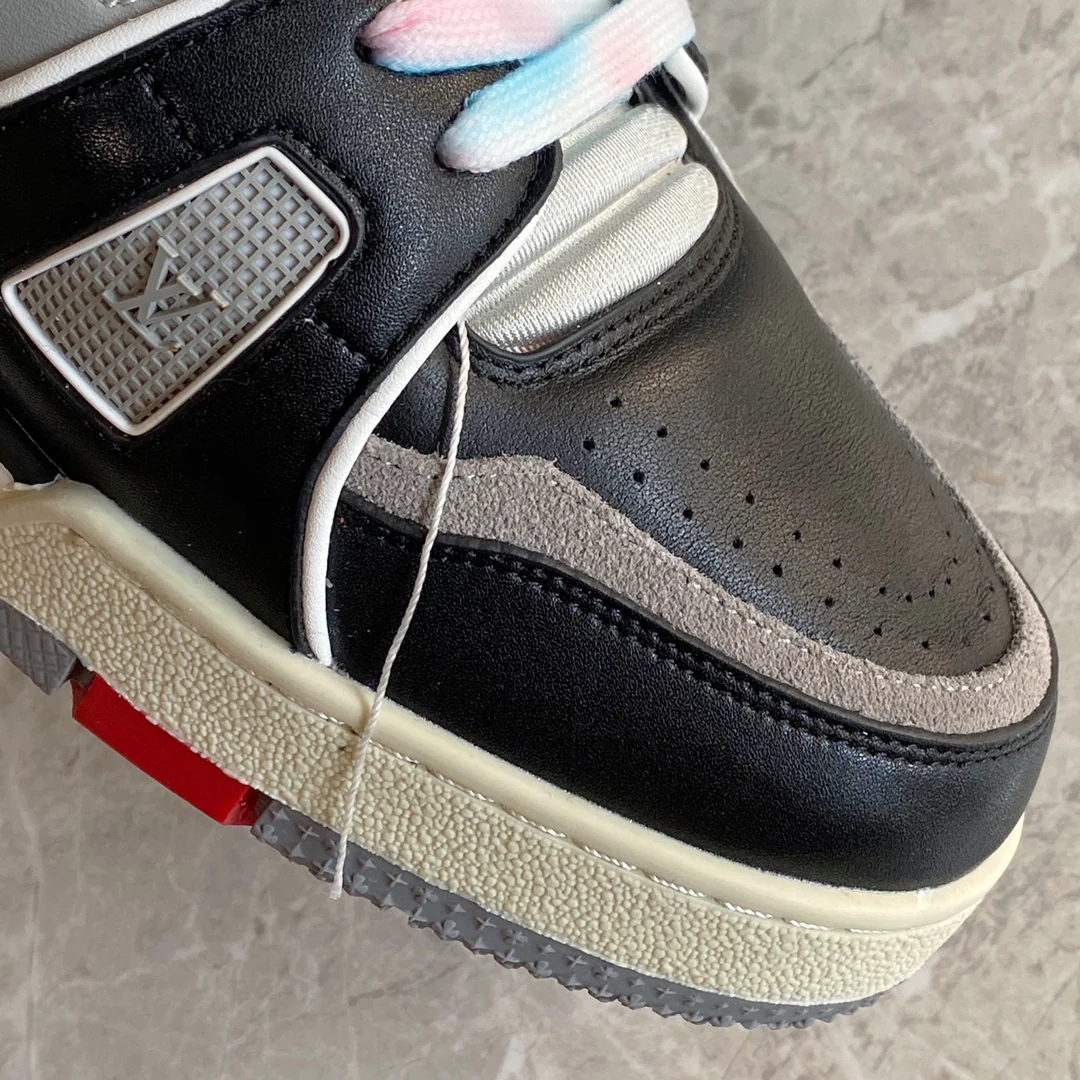 Обувь LV - кроссовки LV Trainer