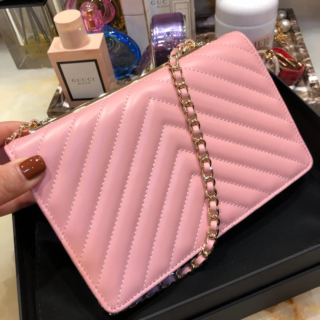 Chanel-trendy-cc-woc-19cm-7