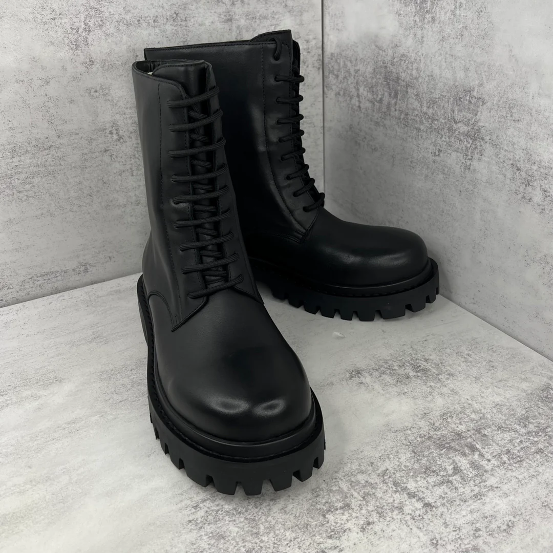 Повседневные ботинки Balenciaga Strike 22s на платформе, шнуровки, полностью кожаные.