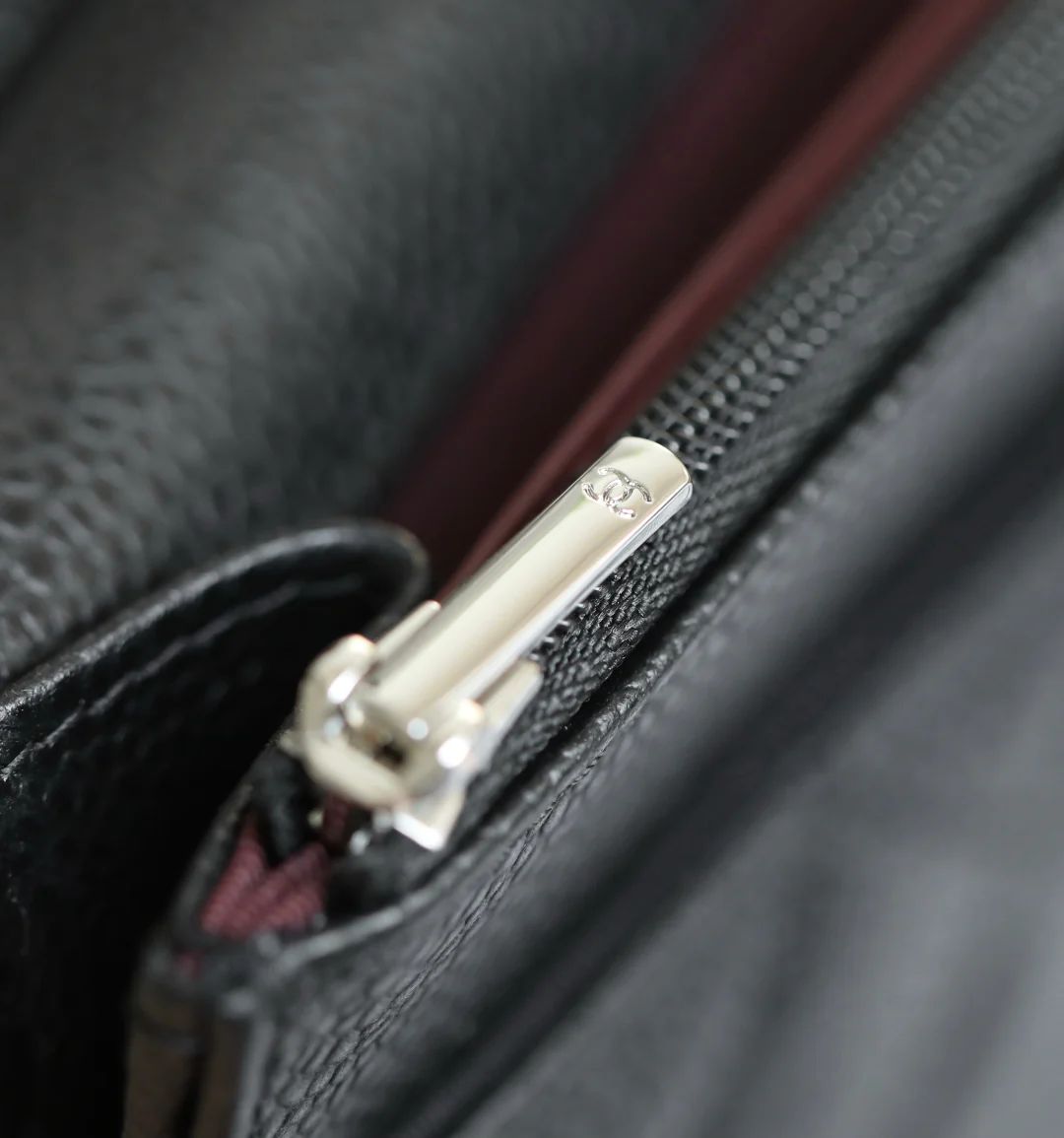 Chanel WOC Черное золото