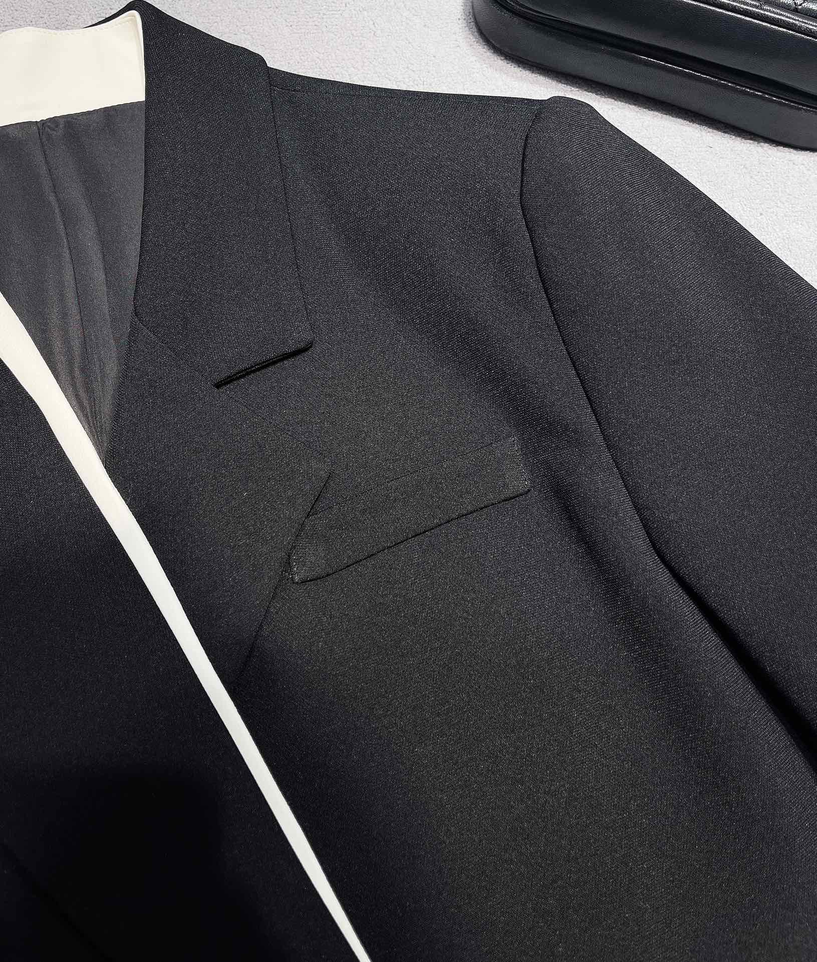 Celine-2404-Пэчворк, имитирующий двухсоставной блейзер