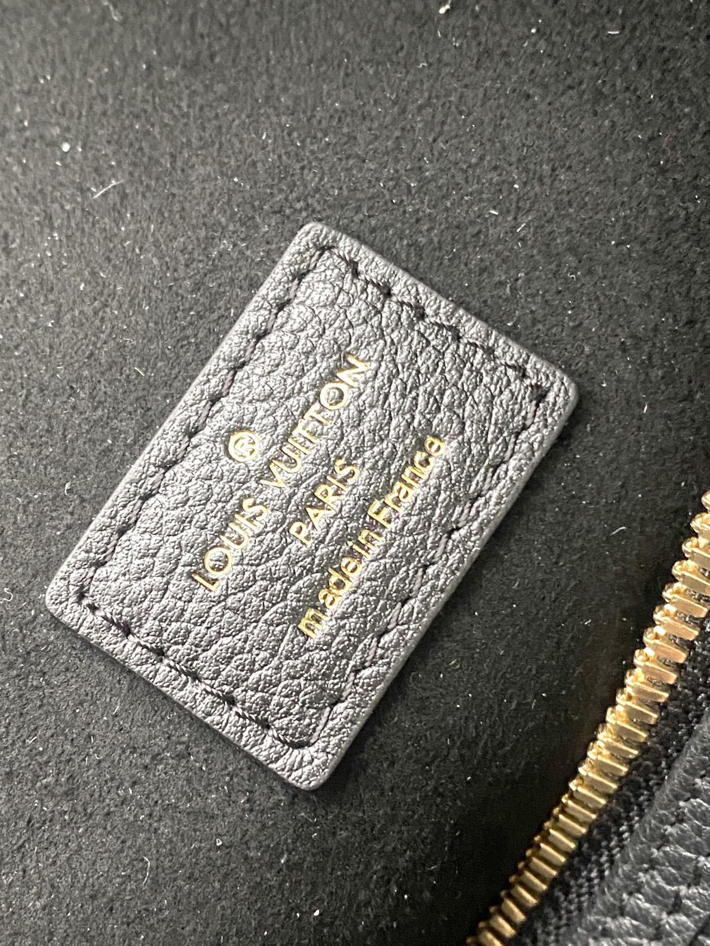 m46725-LV-loop-hobo-large-half-moon bag-black