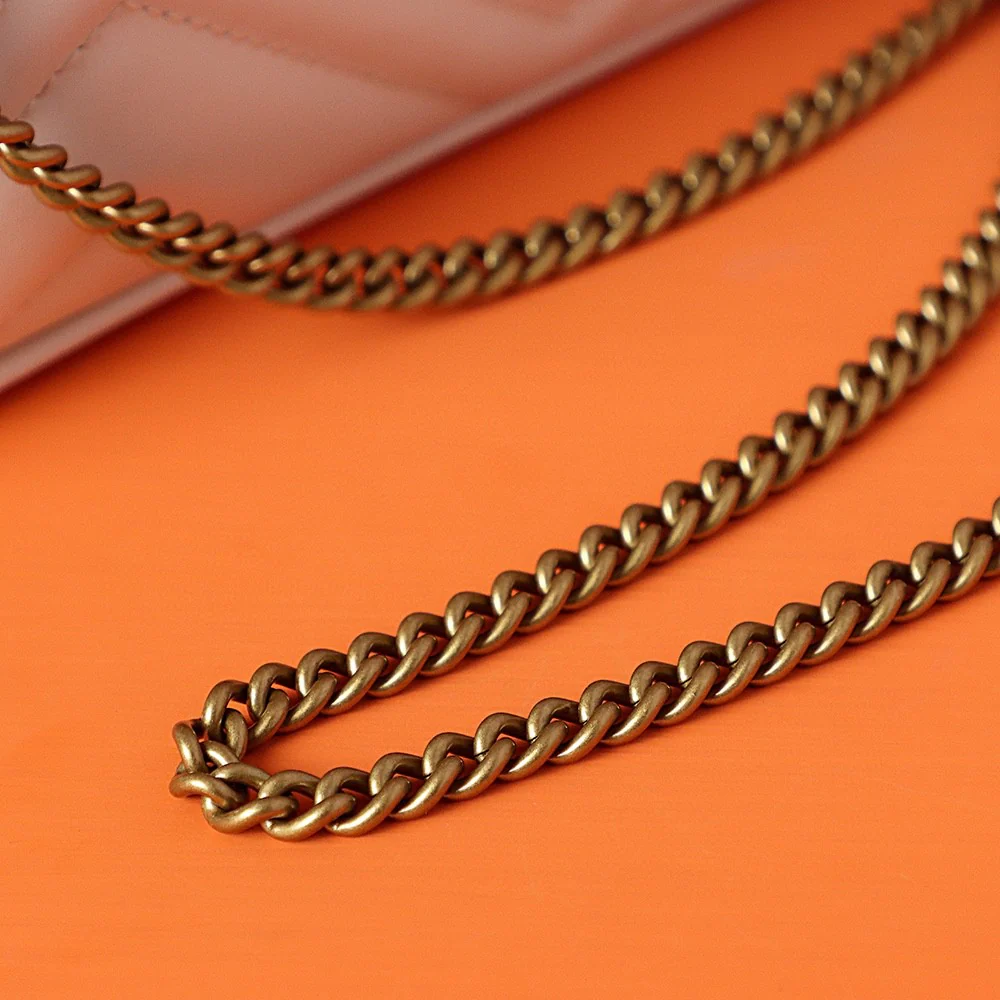 Сумка через плечо Gucci Marmont на цепочке - белая