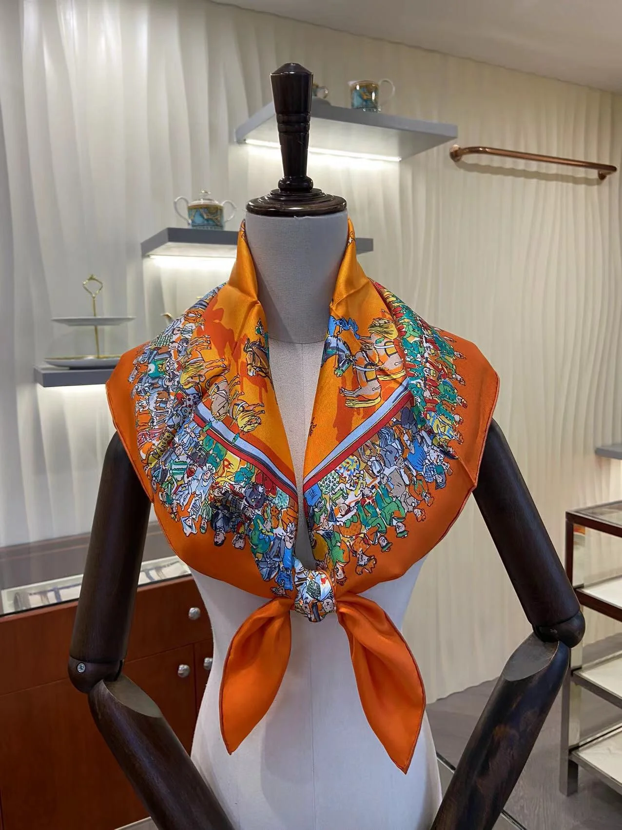 Шелковый шарф Hermes 90 - 1