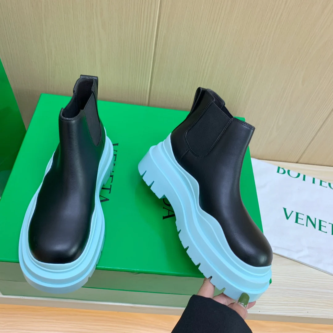 Новые ботильоны BV-22 осенне-зимней коллекции - белая подошва