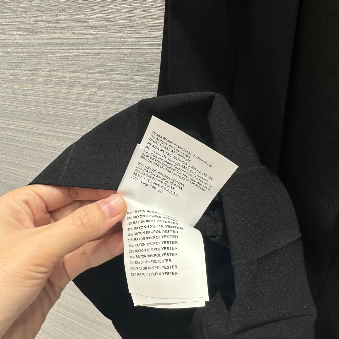 Miu Miu - 2404 - Плиссированная юбка миди в стиле ретро британского колледжа