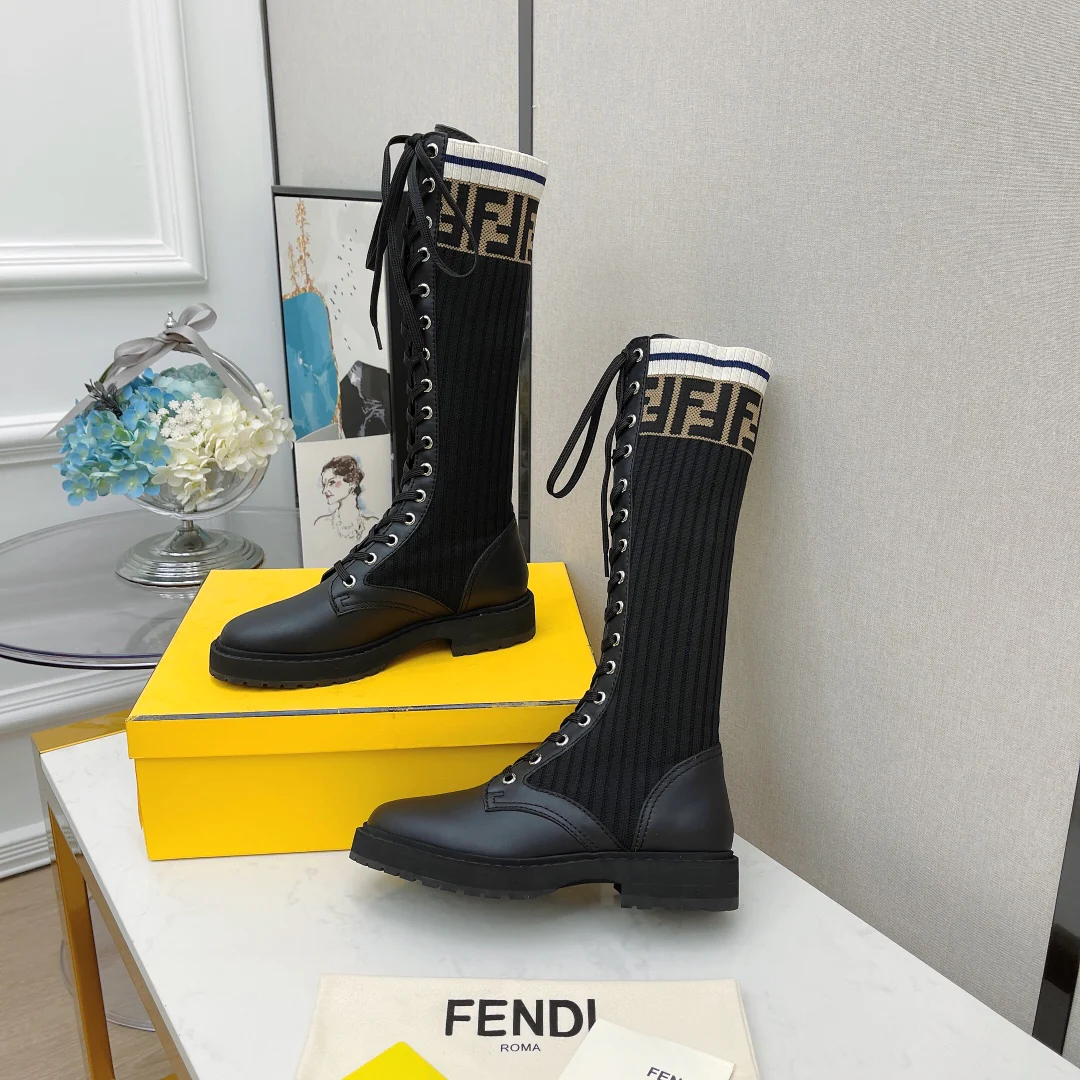Fendi - Потрясающие ботинки на шнуровке