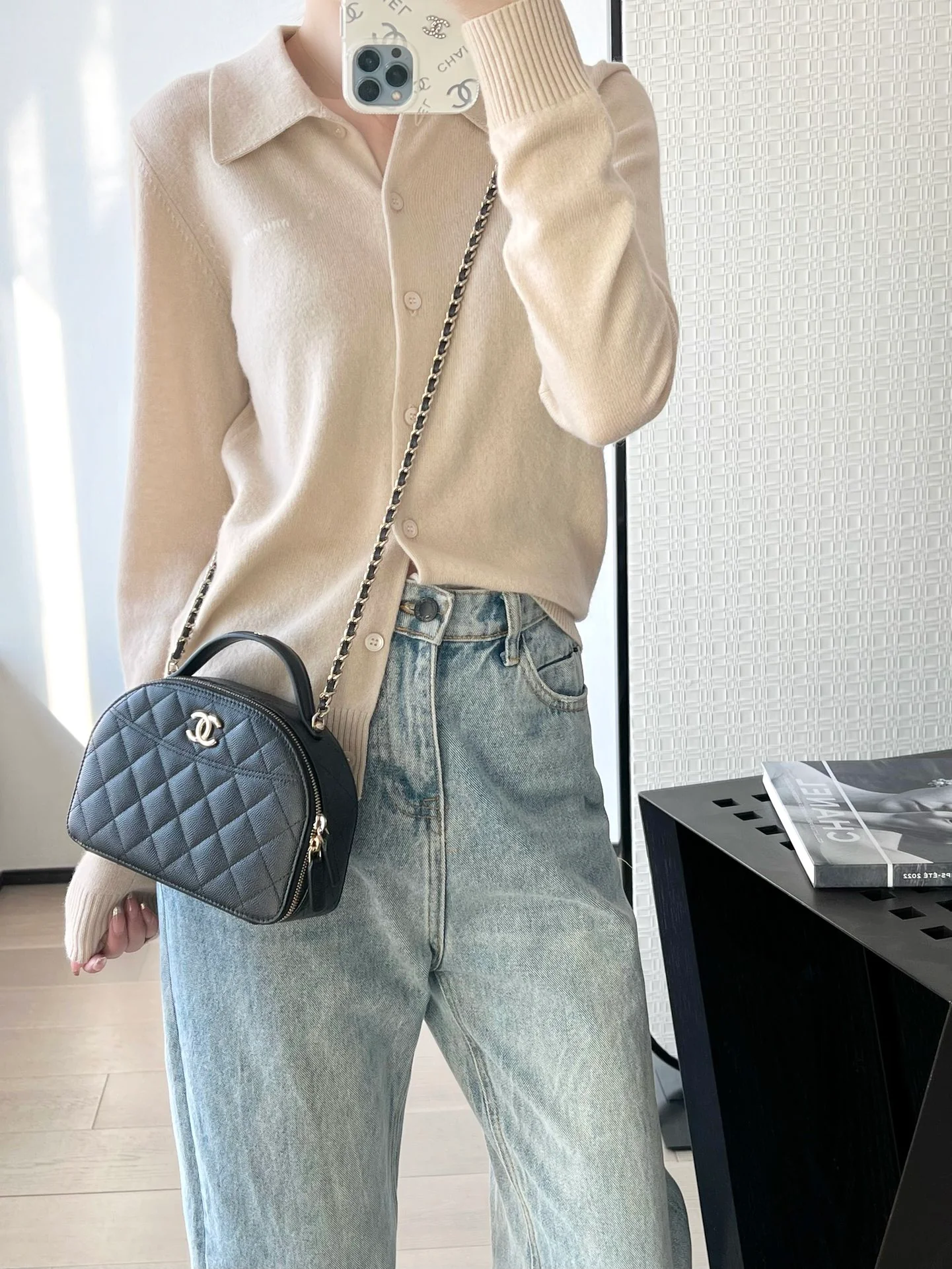 Сумка Chanel 25c Bowling Shell - черная